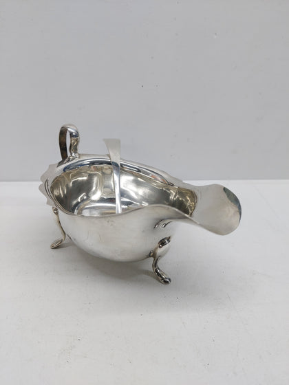 925 Sterling Silver Gravy Boat Server With Spoon - 137 Grams