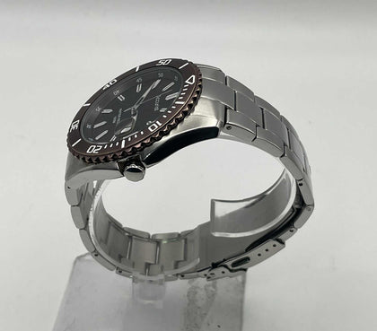 Accurist Watch