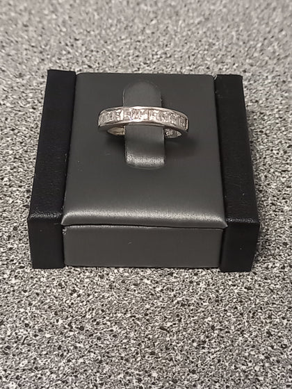 Silver Ring With Clear Stones Size-K