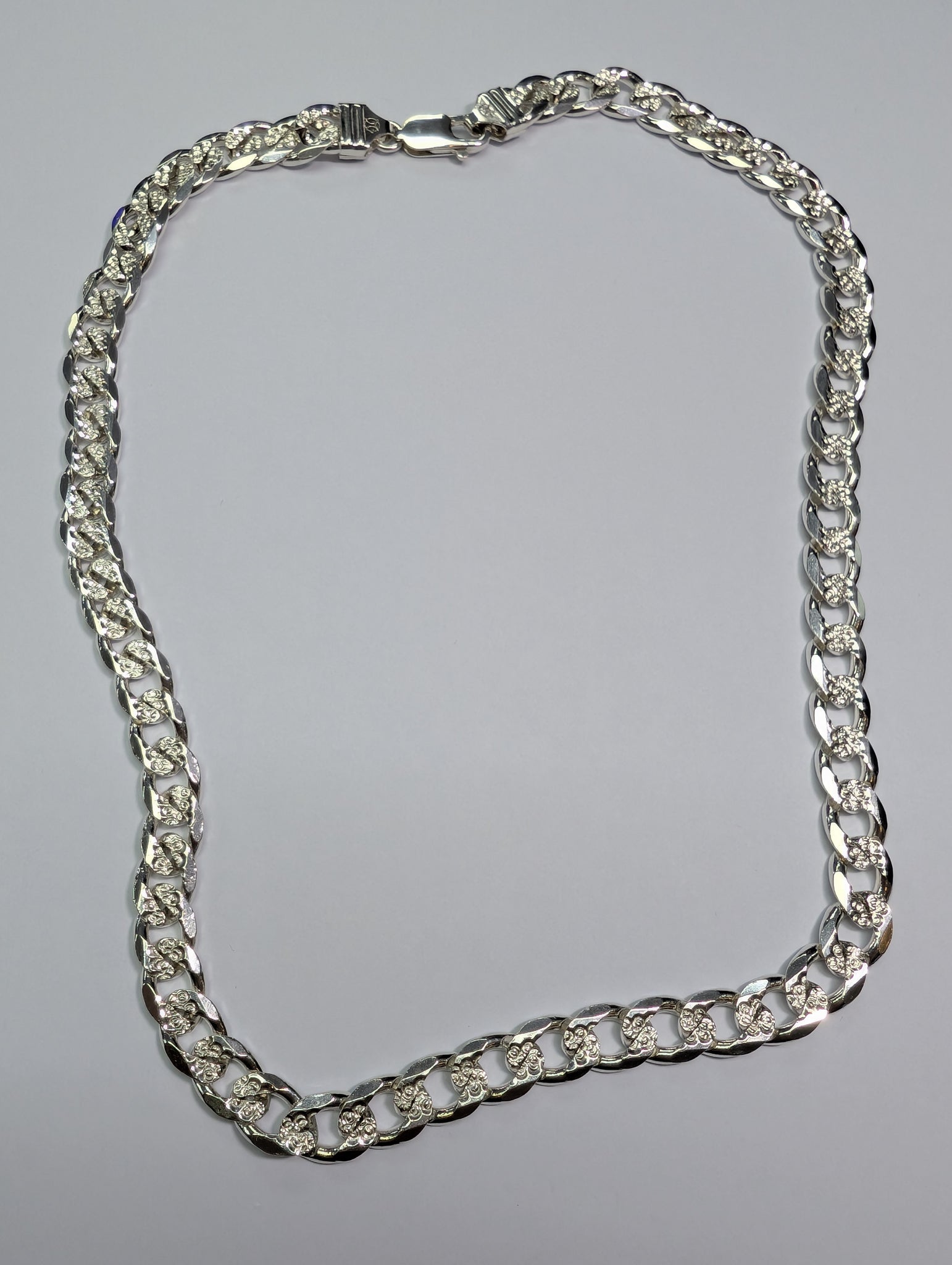 Silver patterned heavy  curb chain