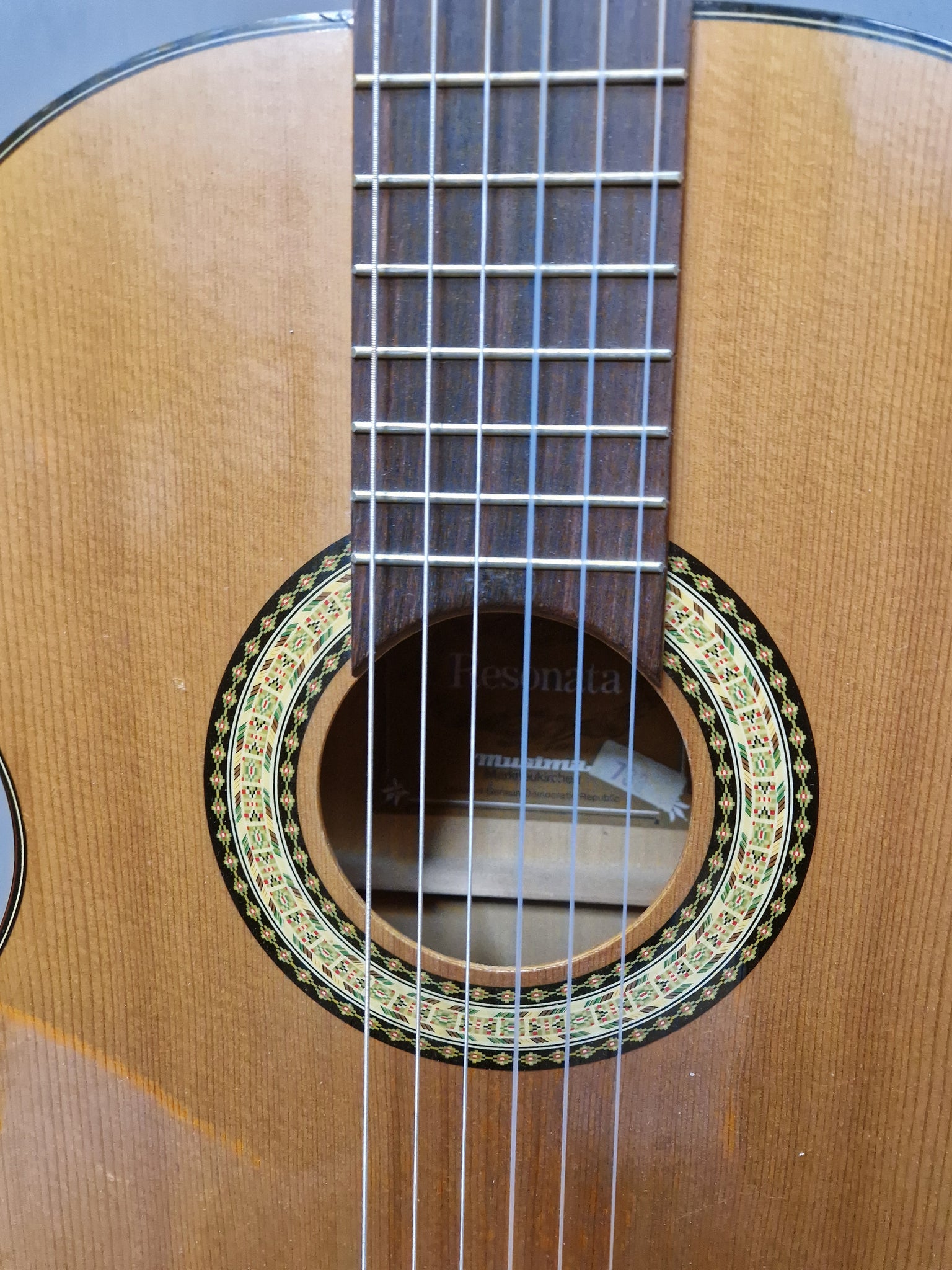 Resonata Acoustic Guitar