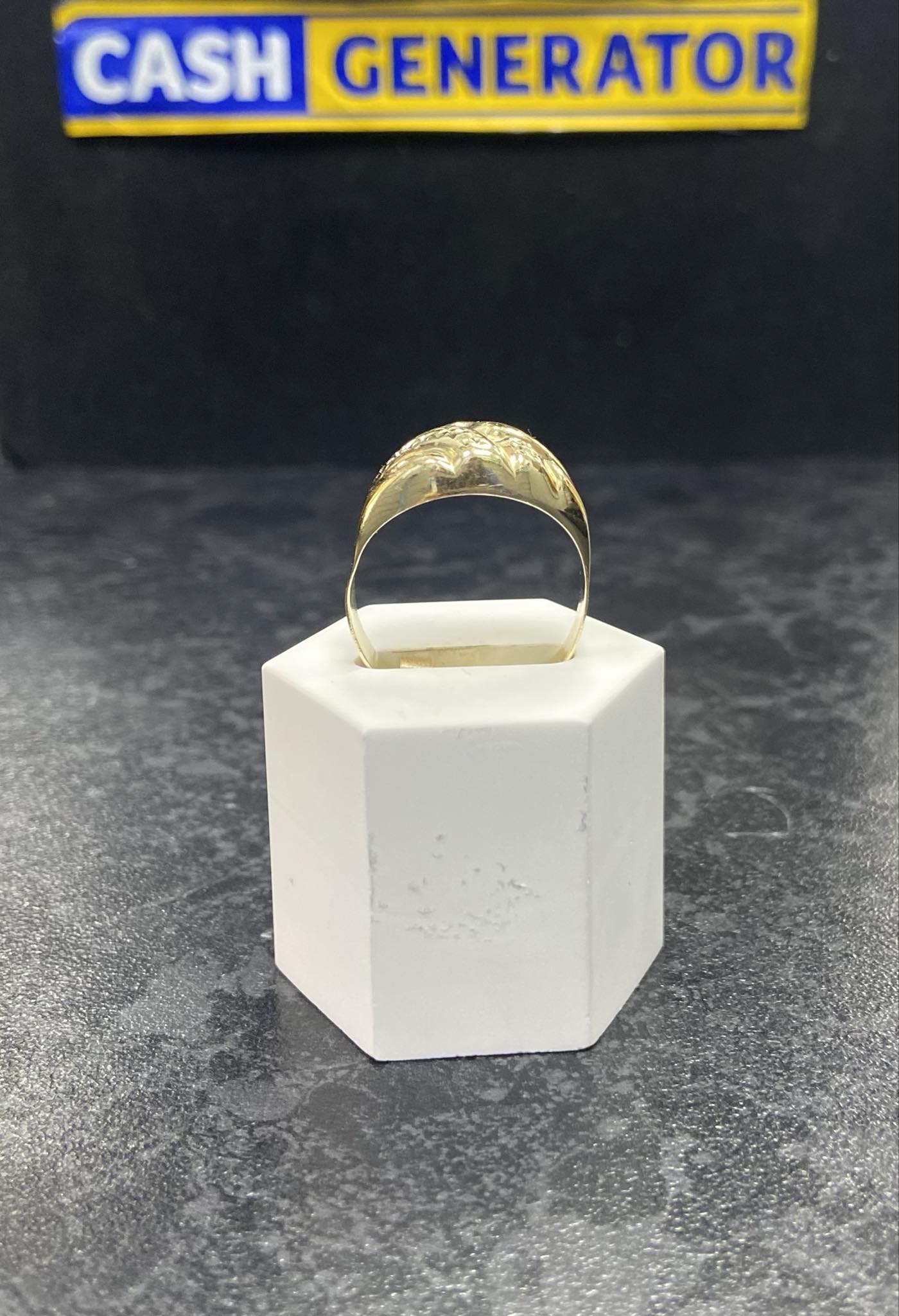 14ct Gold Fancy Ring (Size Y) 2.8g
