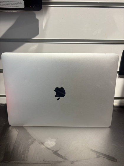MacBook Air 10,1, 	M1 (8-CPU 7-GPU), 8GB , 256GB SSD ** SALE **