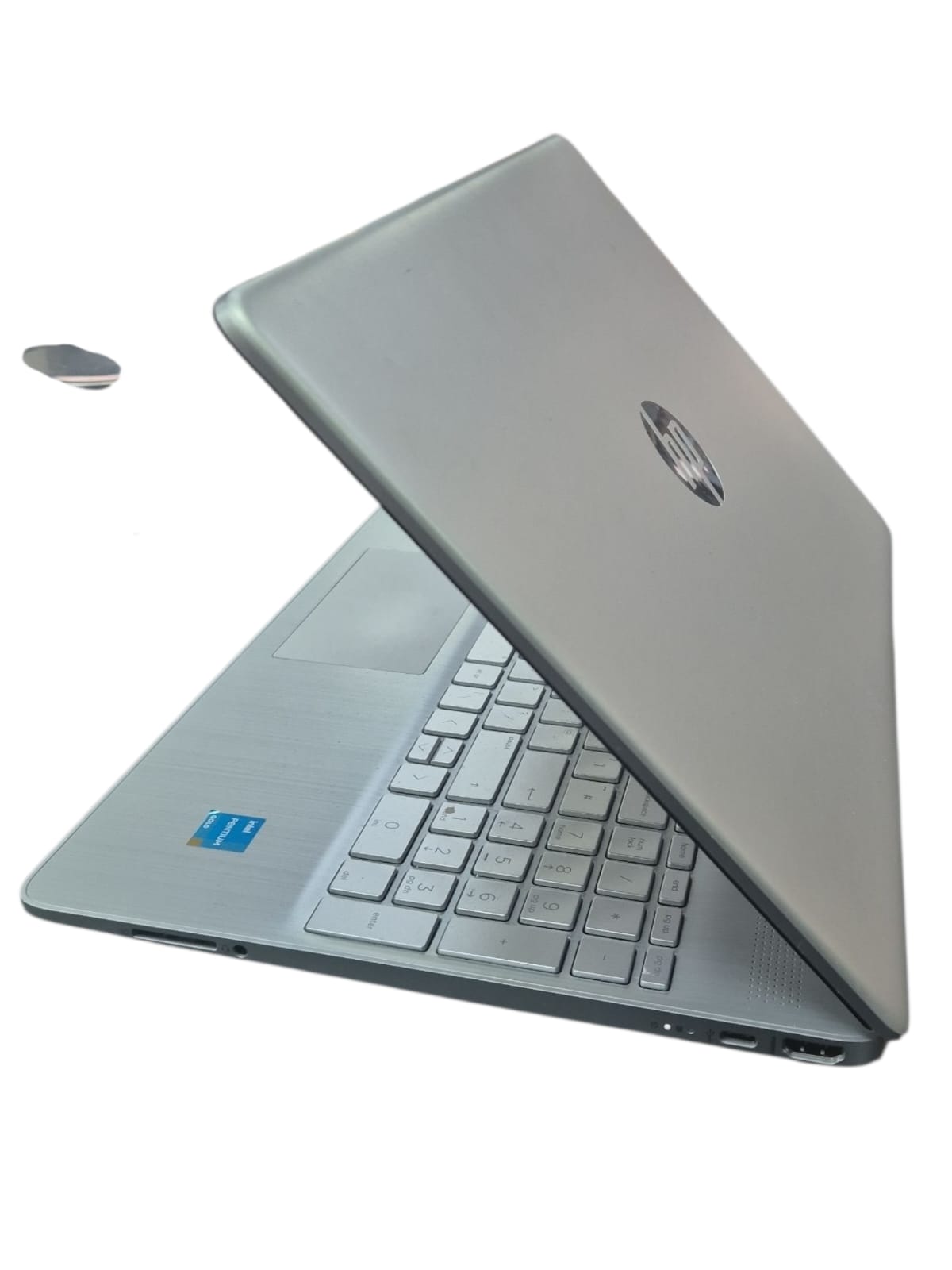 HP 15" Core Intel Pentium Gold Laptop - W10/4GB RAM/128GB