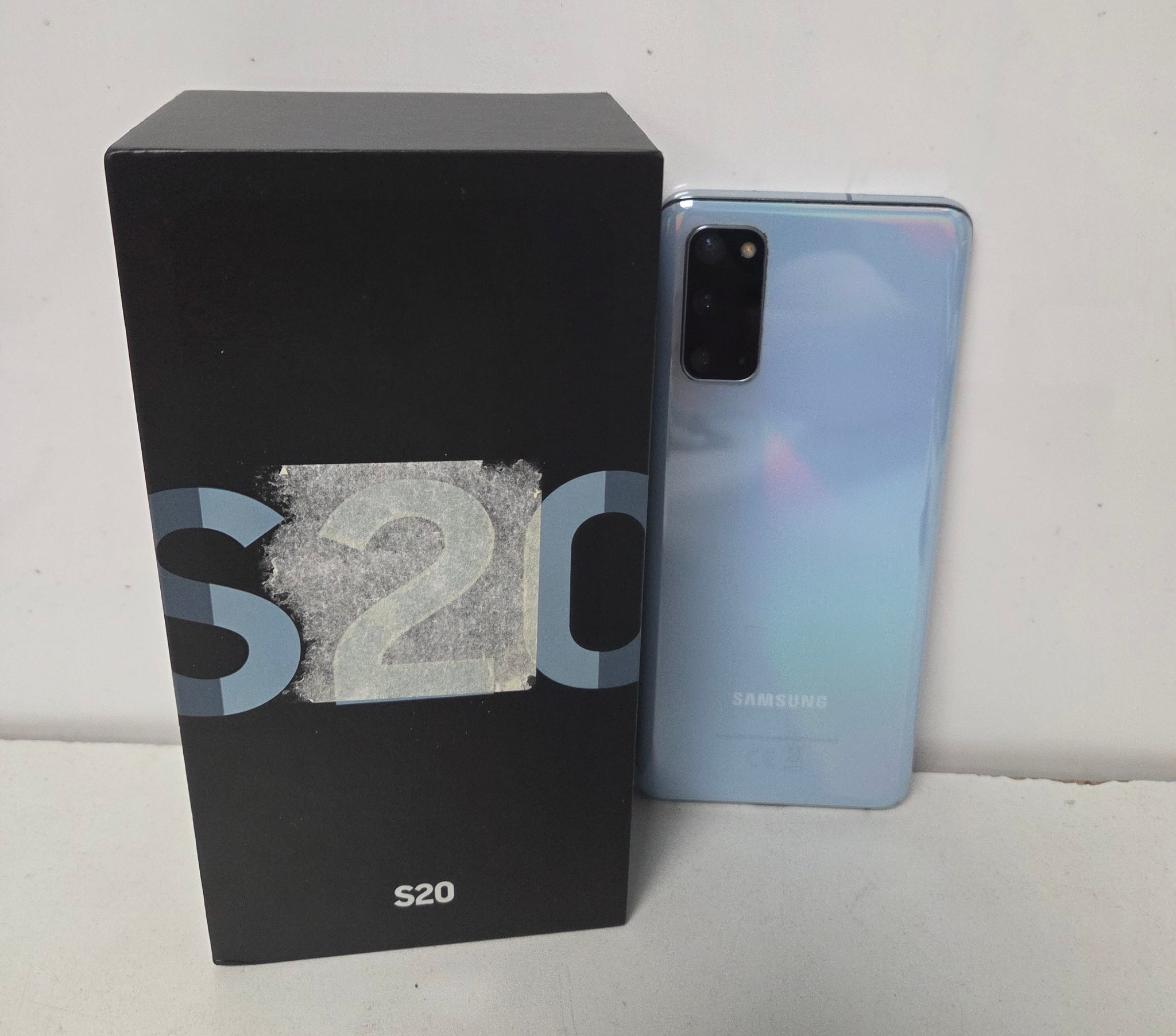 Samsung Galaxy S20 128GB Cloud Blue - Unlocked