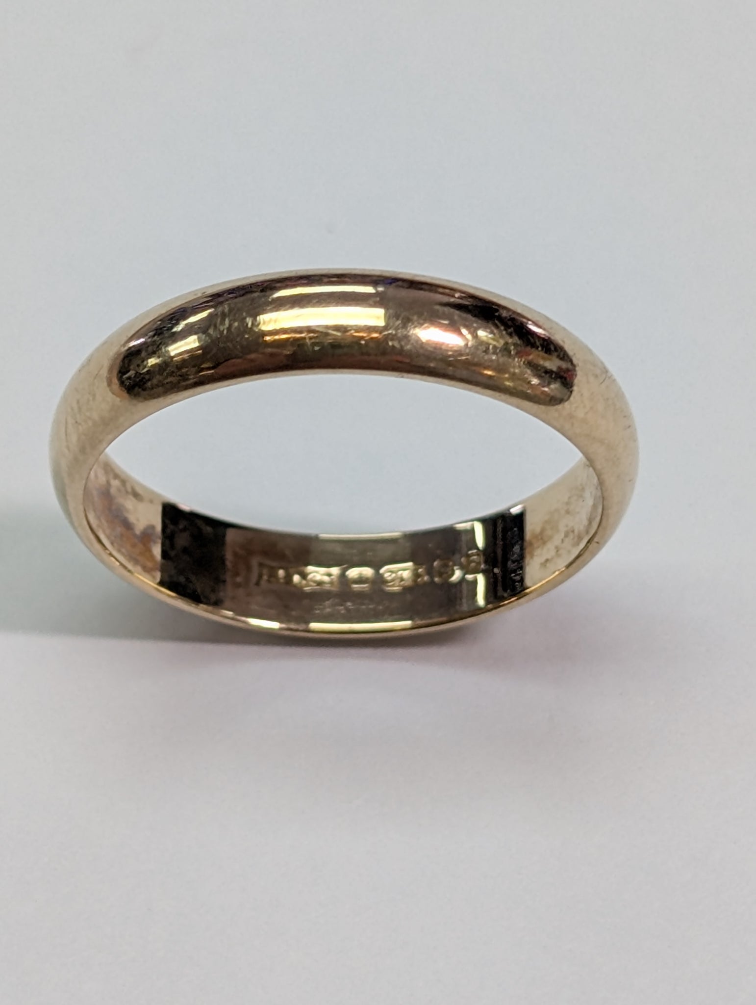 9ct gold wedding band ring