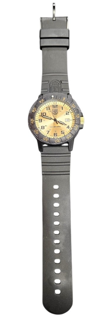 Luminox Gent's Analog Swiss Quartz Watch with Plastic Strap XS.0325.GP - Boxed