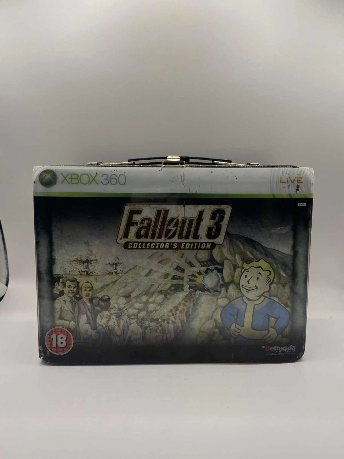 Fallout 3 Collector's Edition Tin + Game