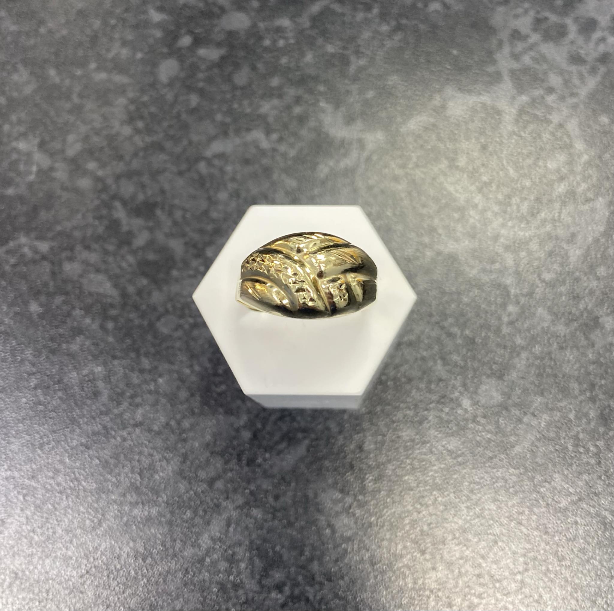 14ct Gold Fancy Ring (Size Y) 2.8g