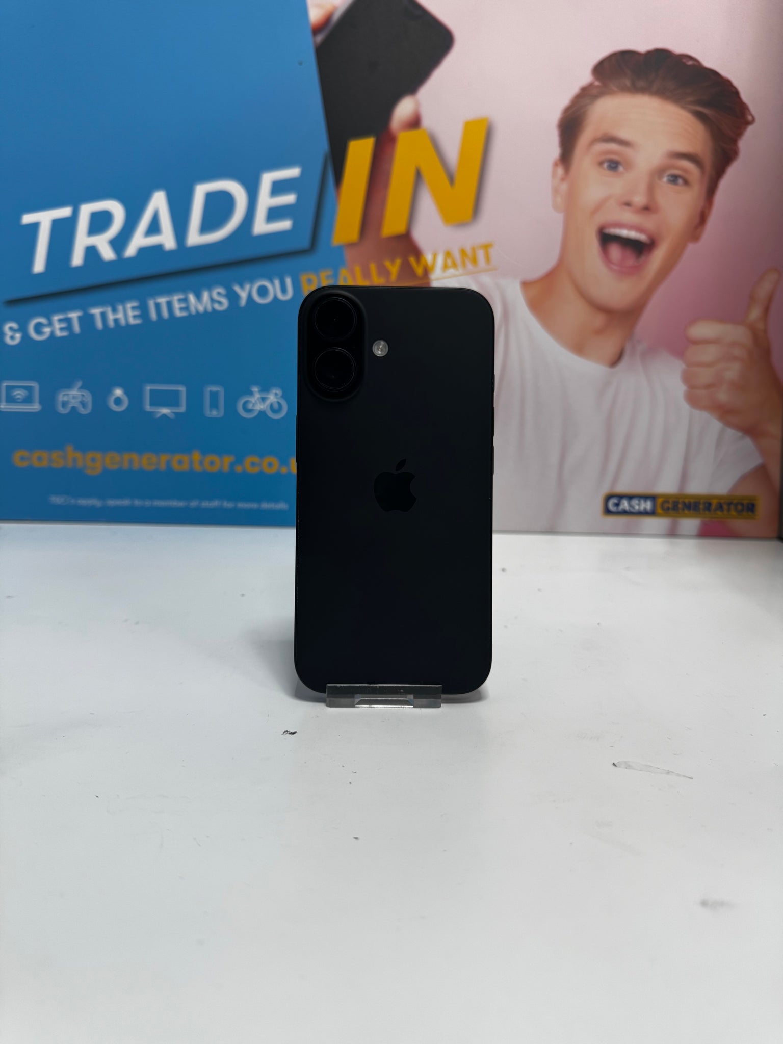 Apple iphone 16- 128GB- Unlocked *Apple Warrant*