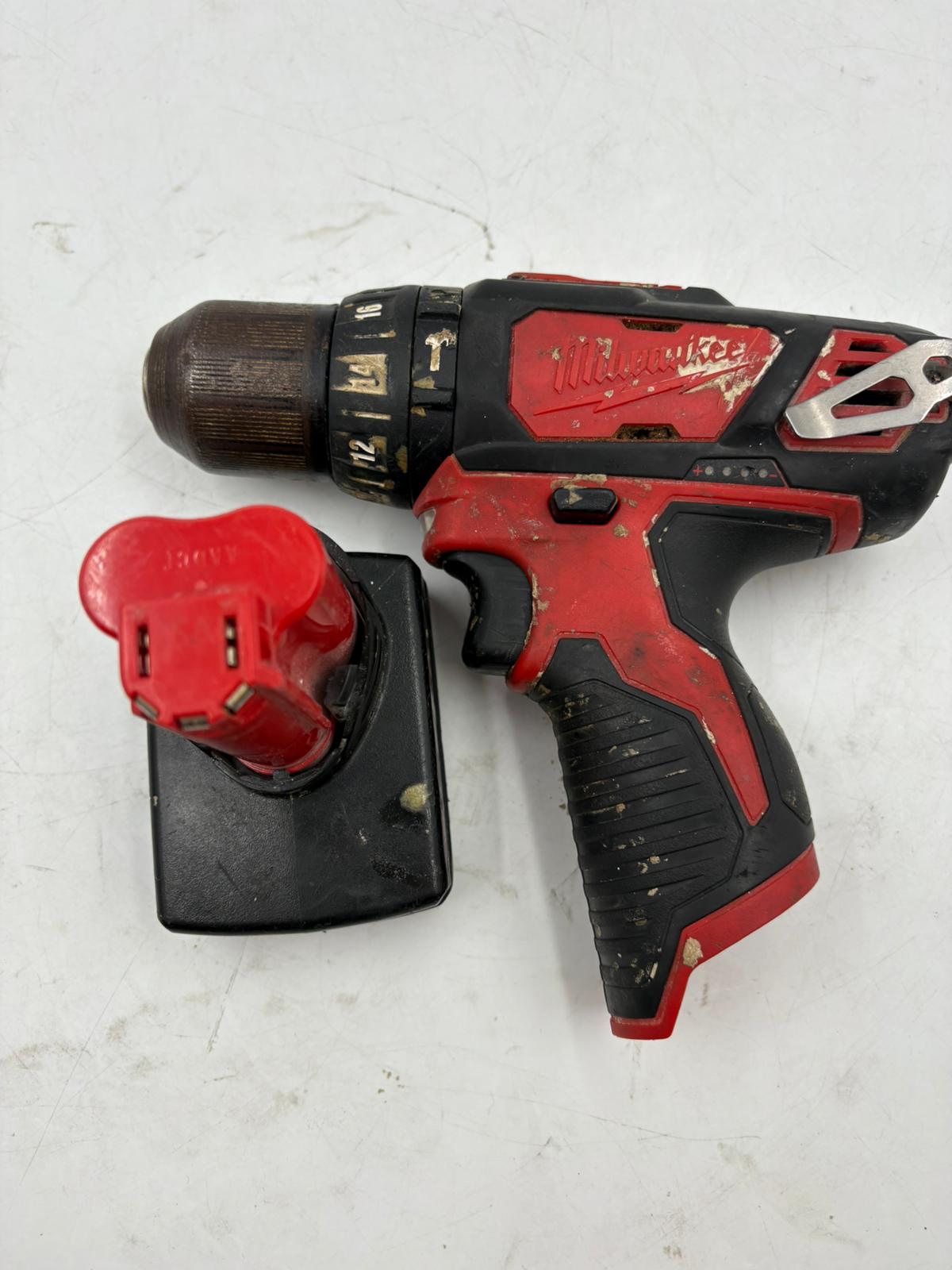 Milwaukee M12 EPD 12V Fuel Compact Percussion Drill With one battery