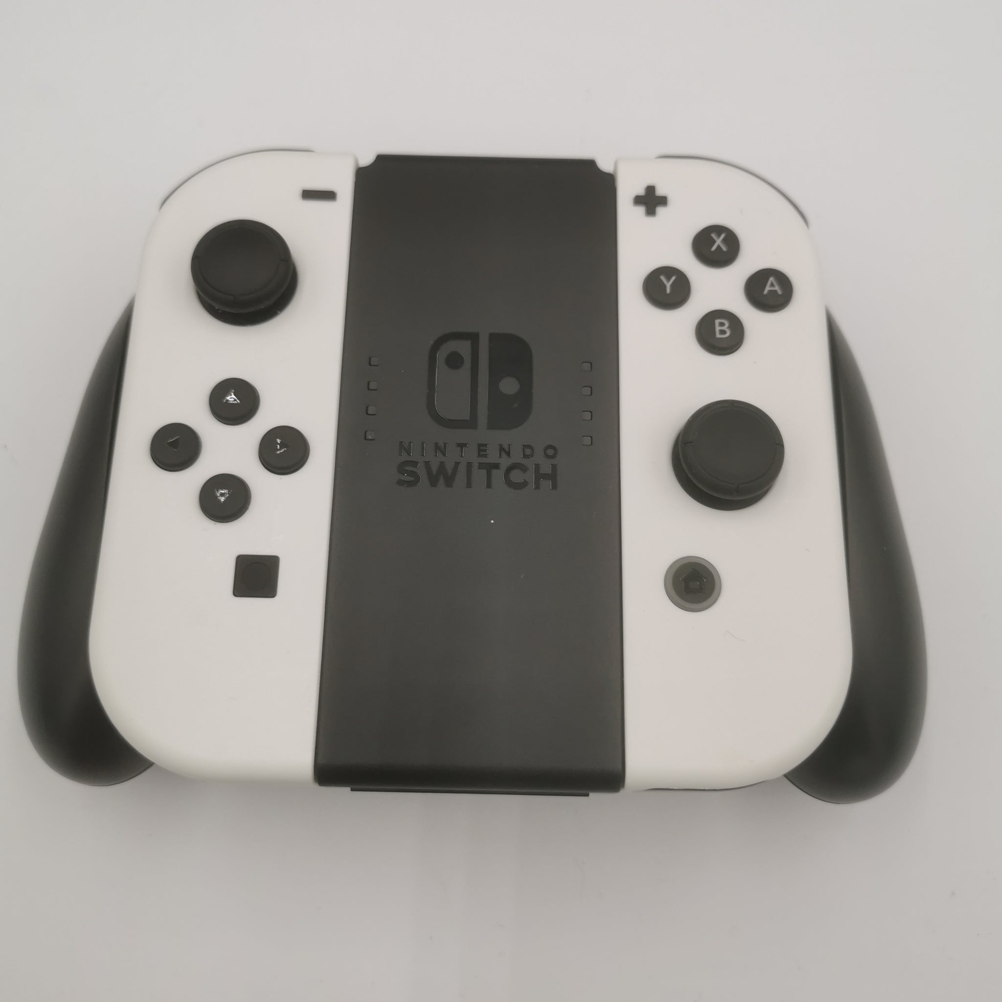 Switch Console, 64GB OLED + White Joy-Cons - Boxed with accessories and charger