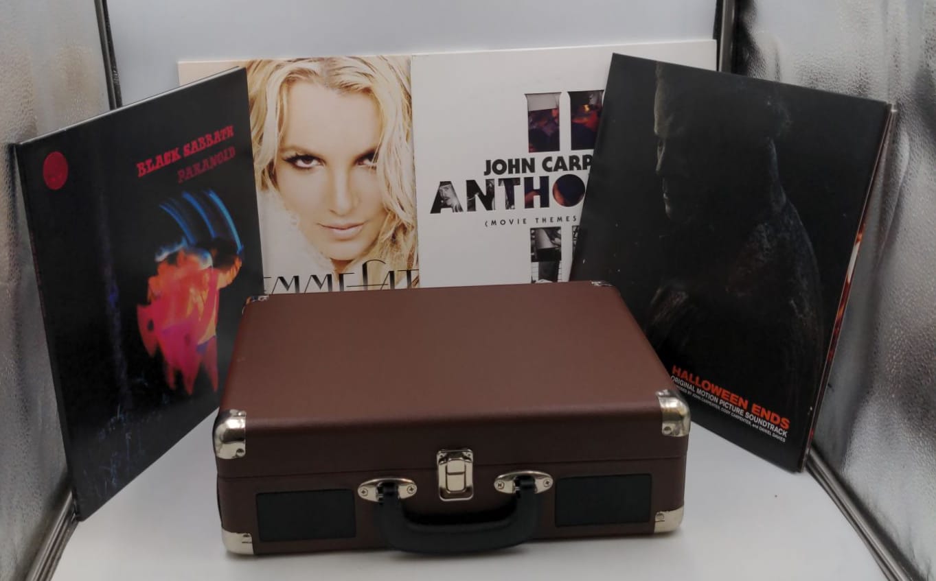 Bush Classic Retro Portable Case Record Player, Brown with 4 Vinyl Albums