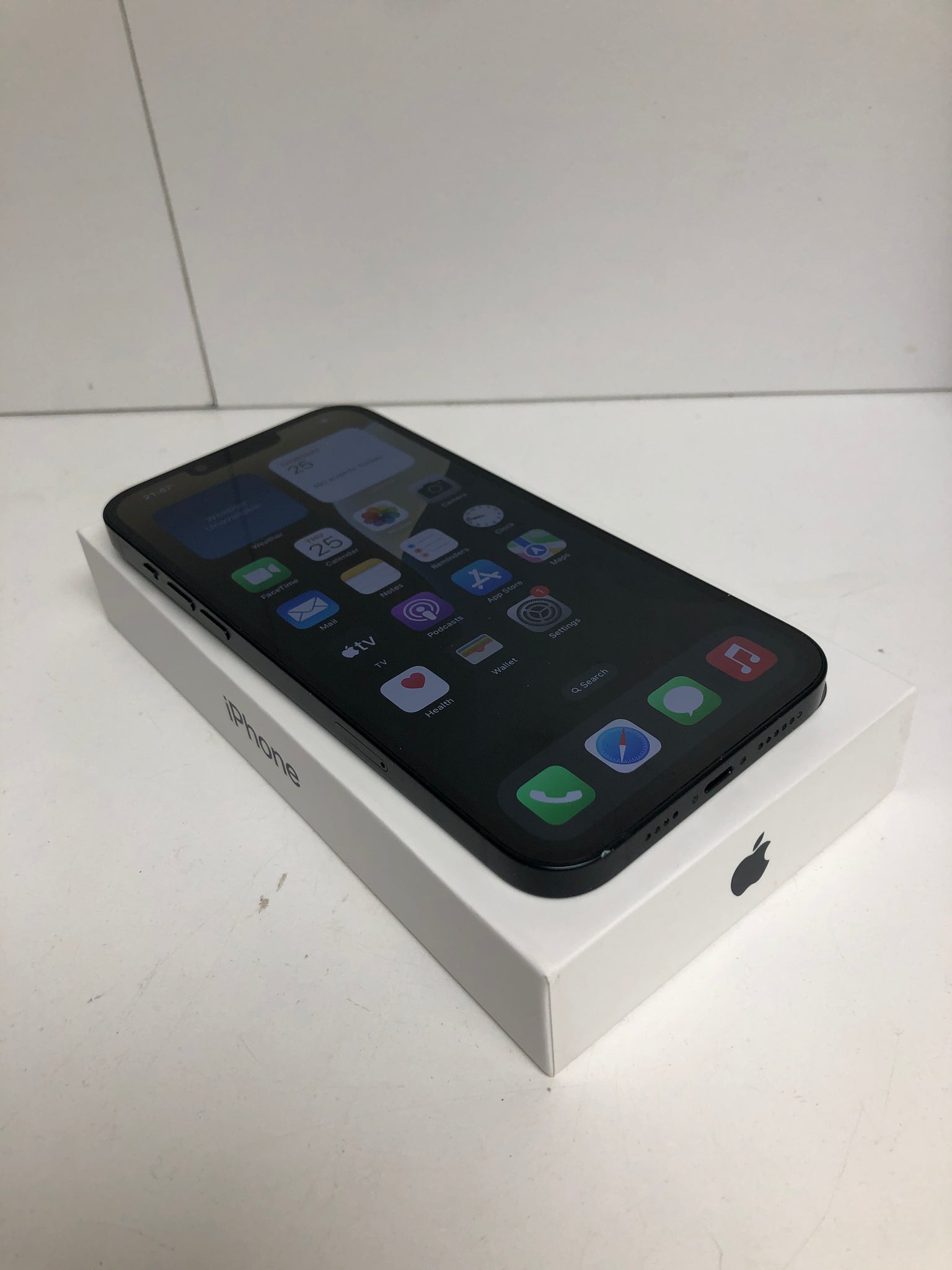 Apple Iphone 14 Plus – 128gb – Midnight Black