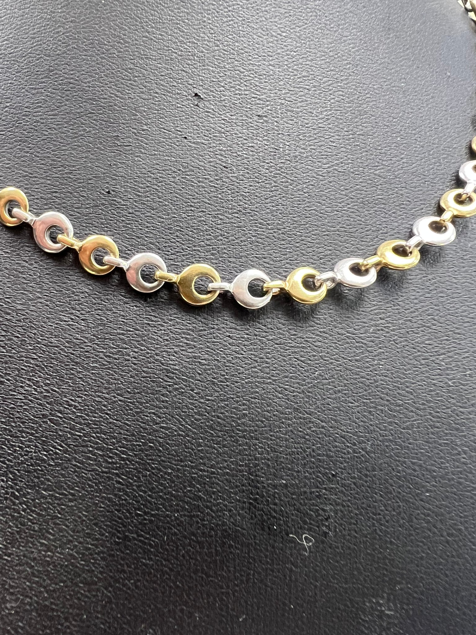 9ct White/Yellow Gold 18” Necklace