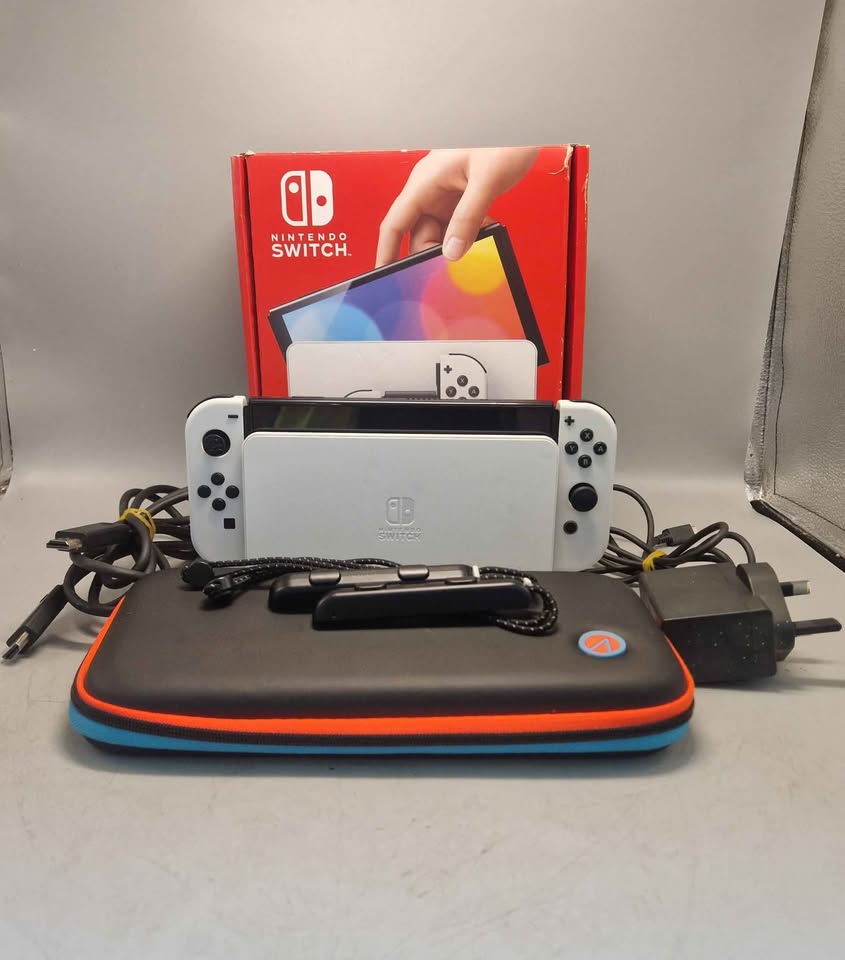Nintendo Switch OLED Console 64gb Boxed