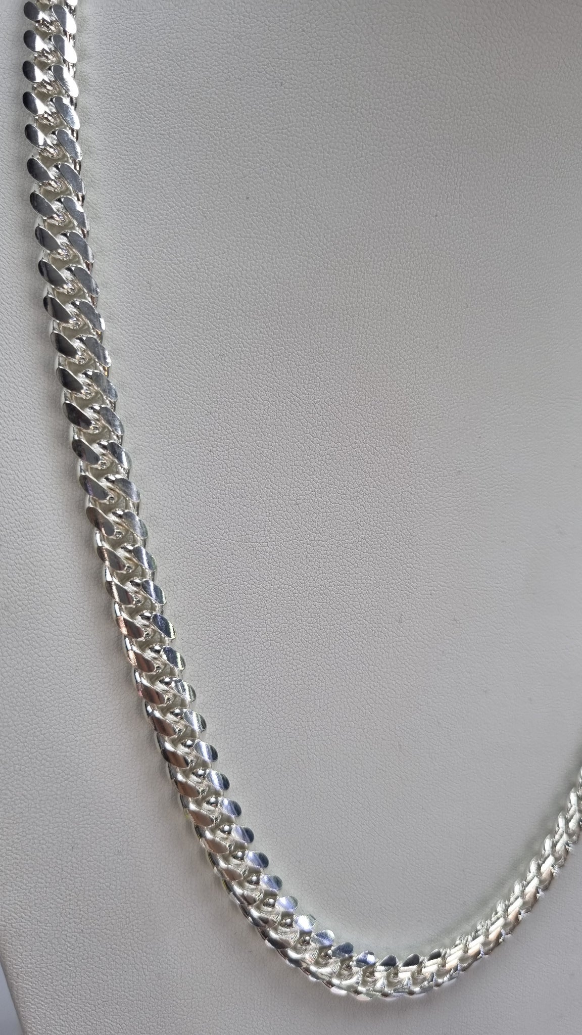 Silver Curb Chain 24" ***Brand New***