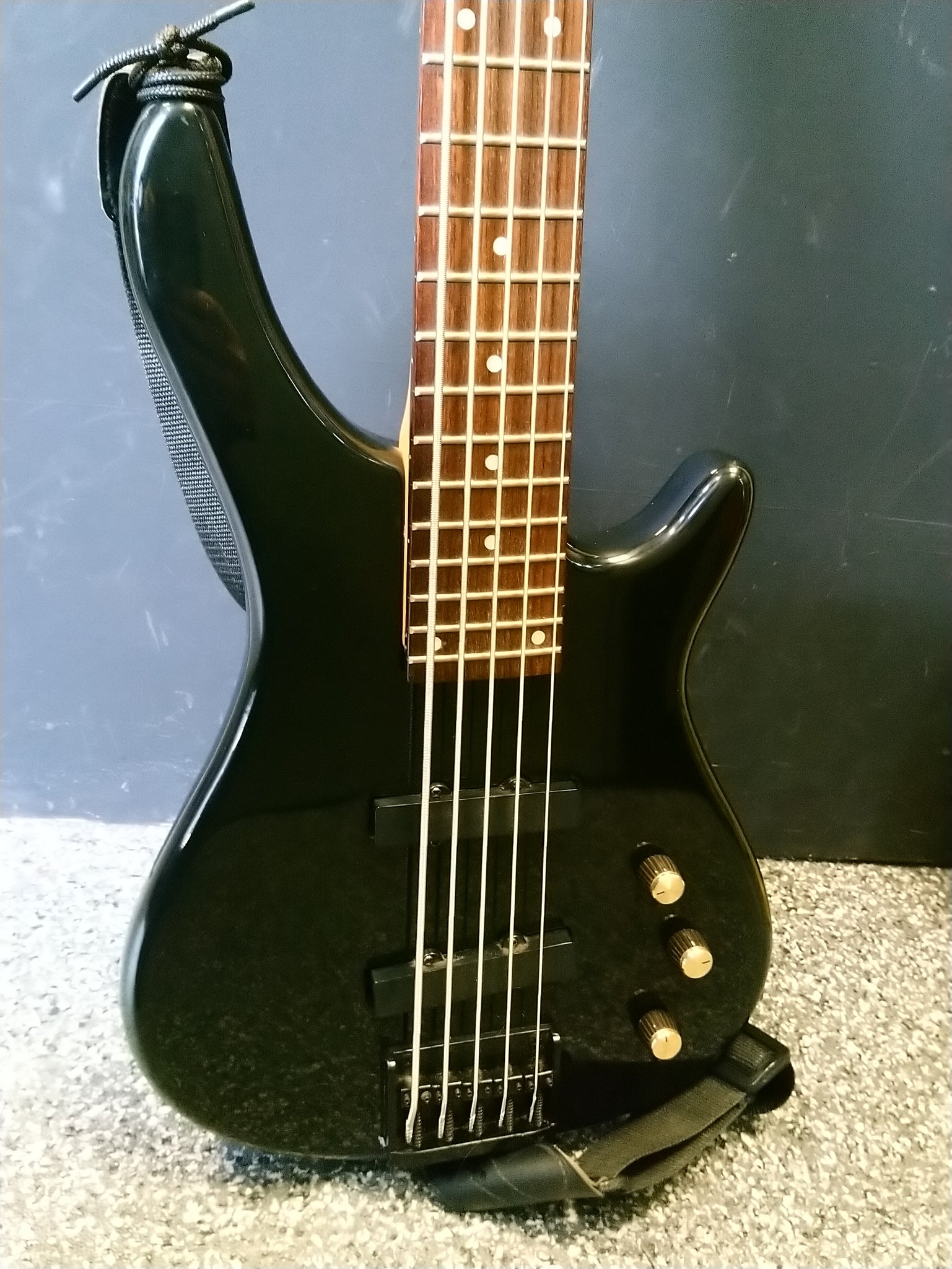 Stagg Bass guitar 5 strings black