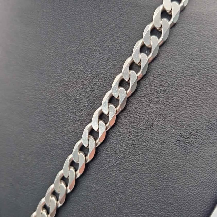 925 Sterling Silver Curb Chain Necklace With Big CZ Key Pedant - 97.93 Grams - 22" Long
