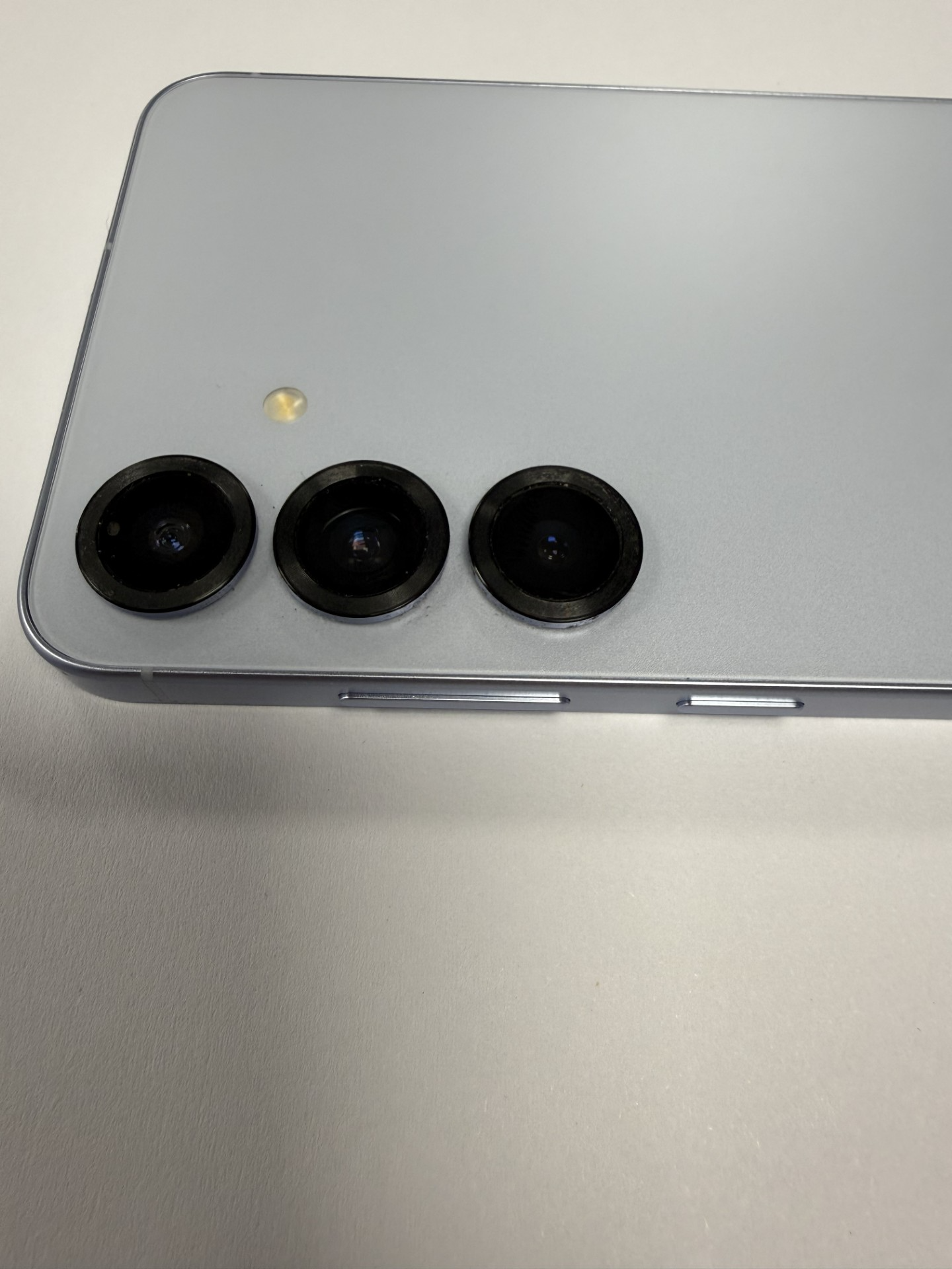 Samsung Galaxy S25+.