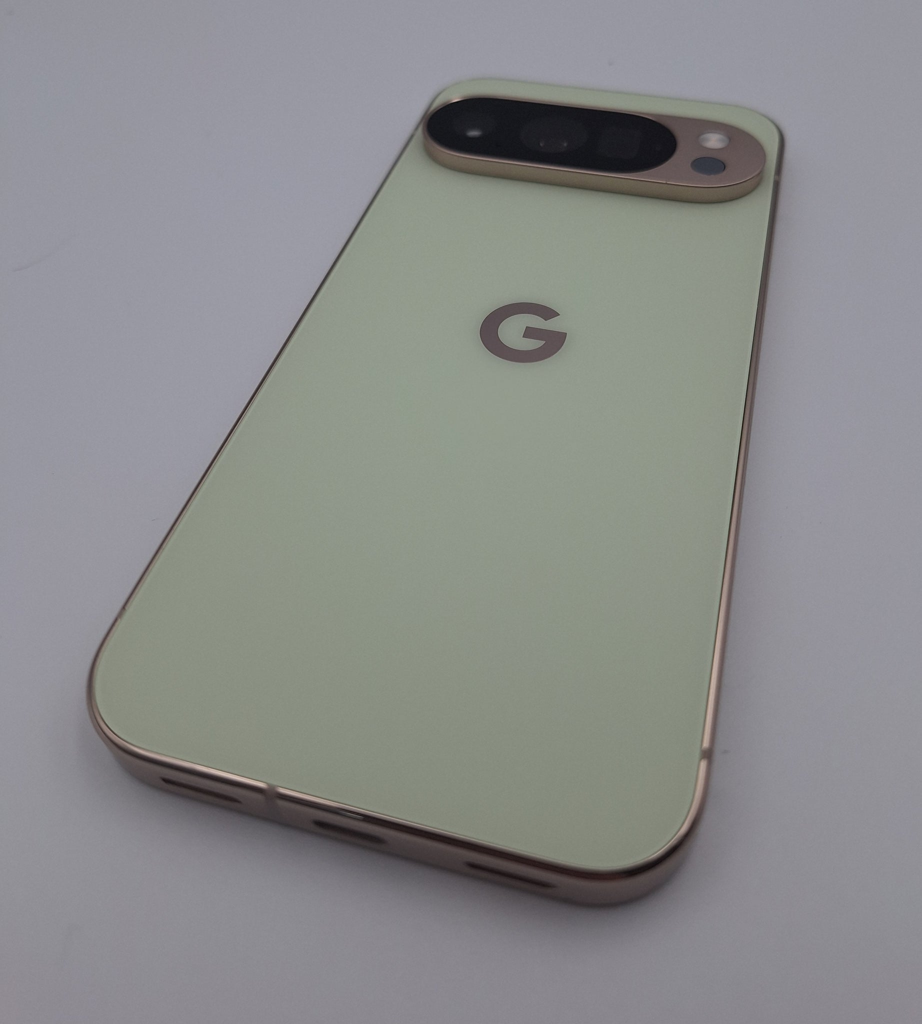 ***BRAND NEW*** Google Pixel 10 Pro 256GB jade unlocked boxed