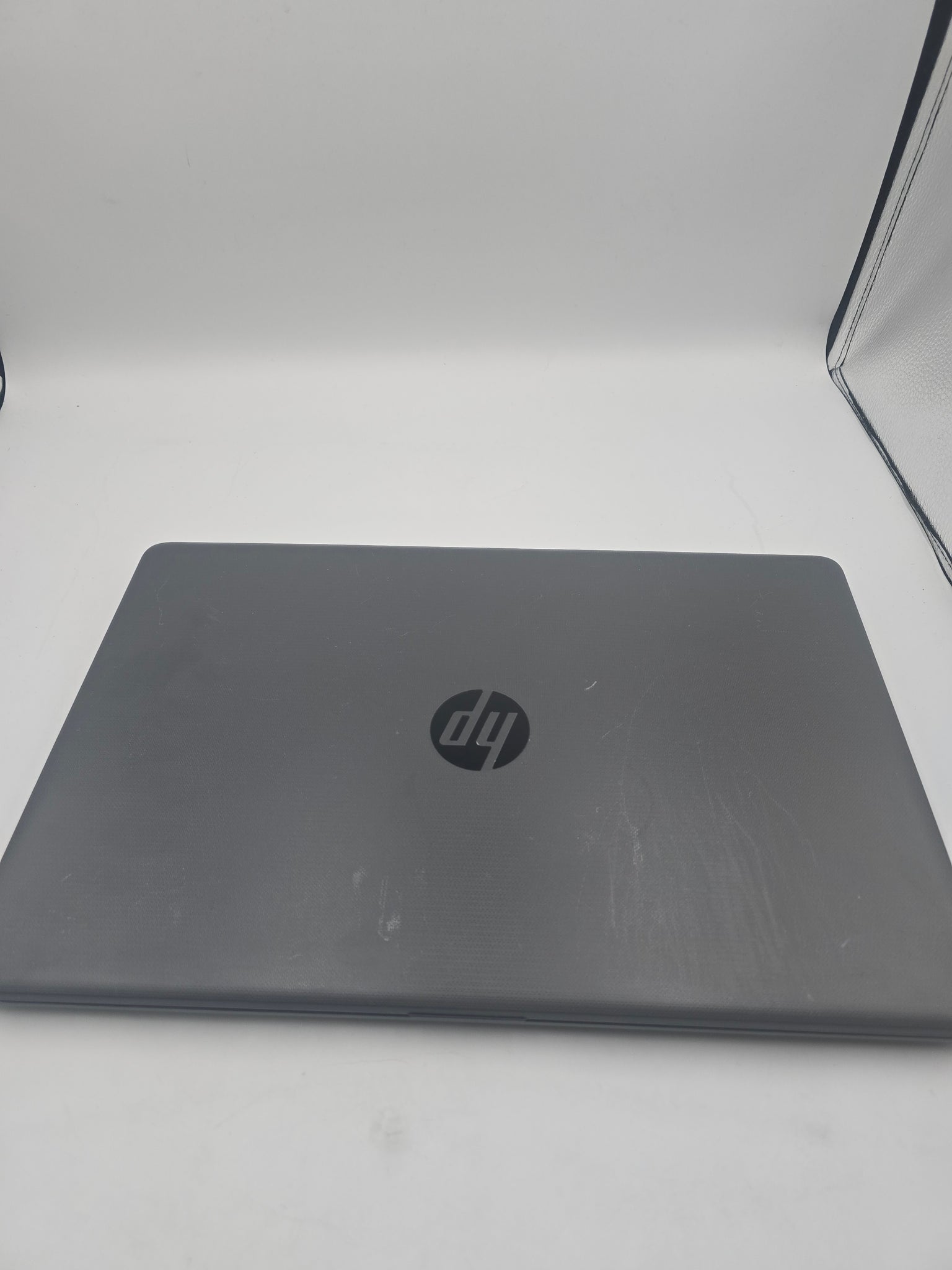HP 250 G7 15.6" Notebook 8GB ram 256GB SSD