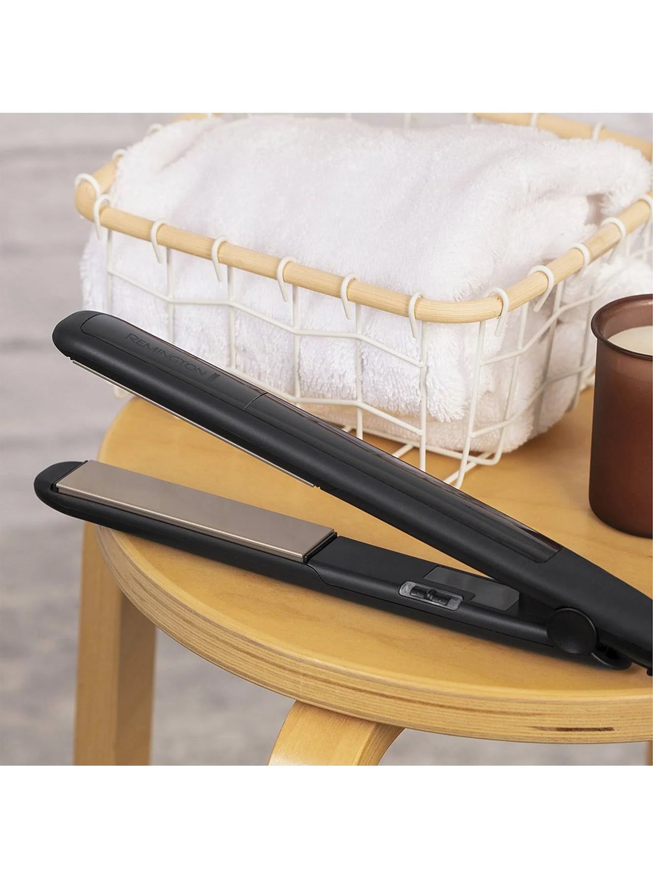 Remington 215 Ceramic Hair Straightener