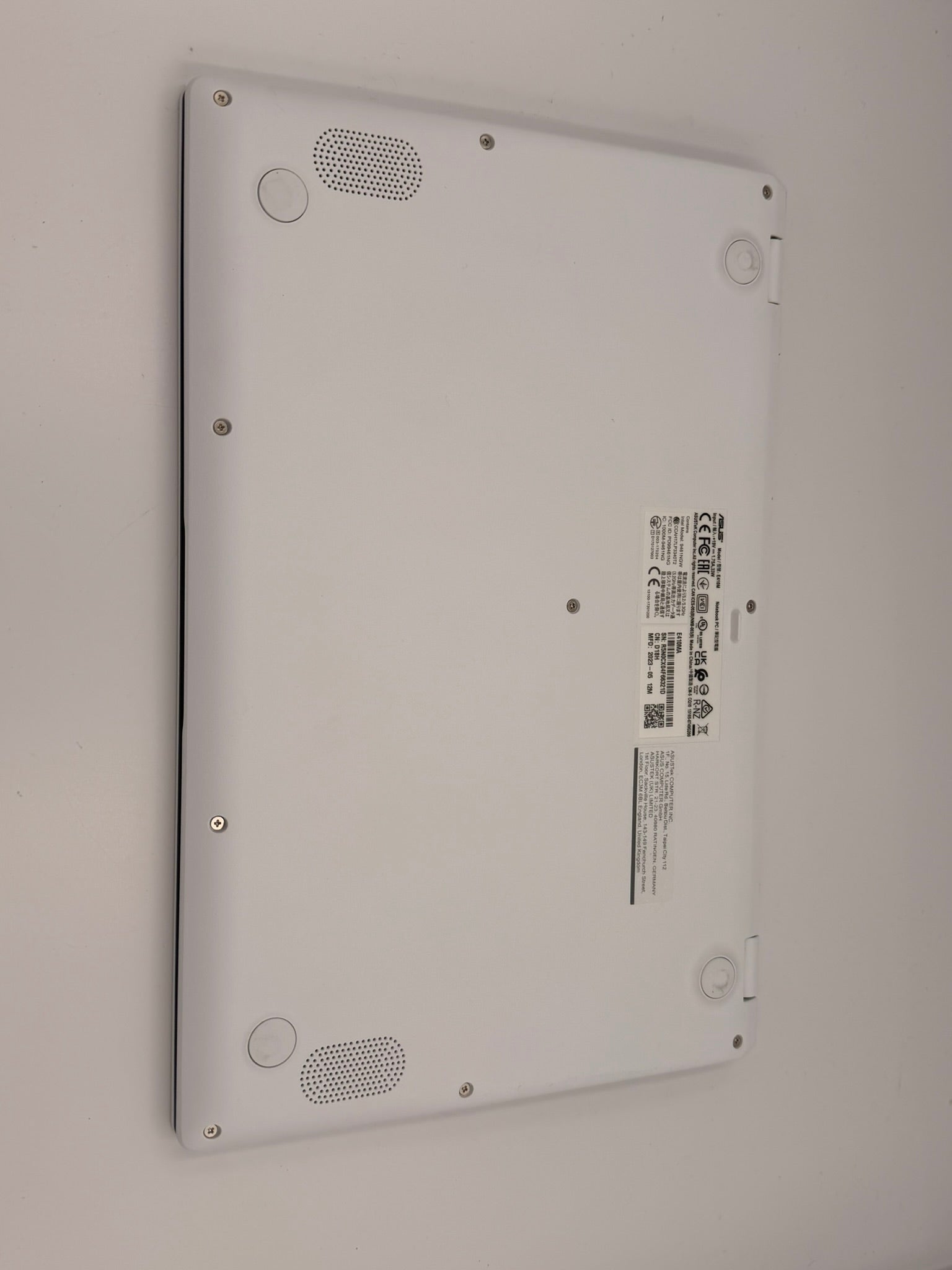 *Asus E410M/N4020/4GB Ram/64GB SSD/14"/Windows 11