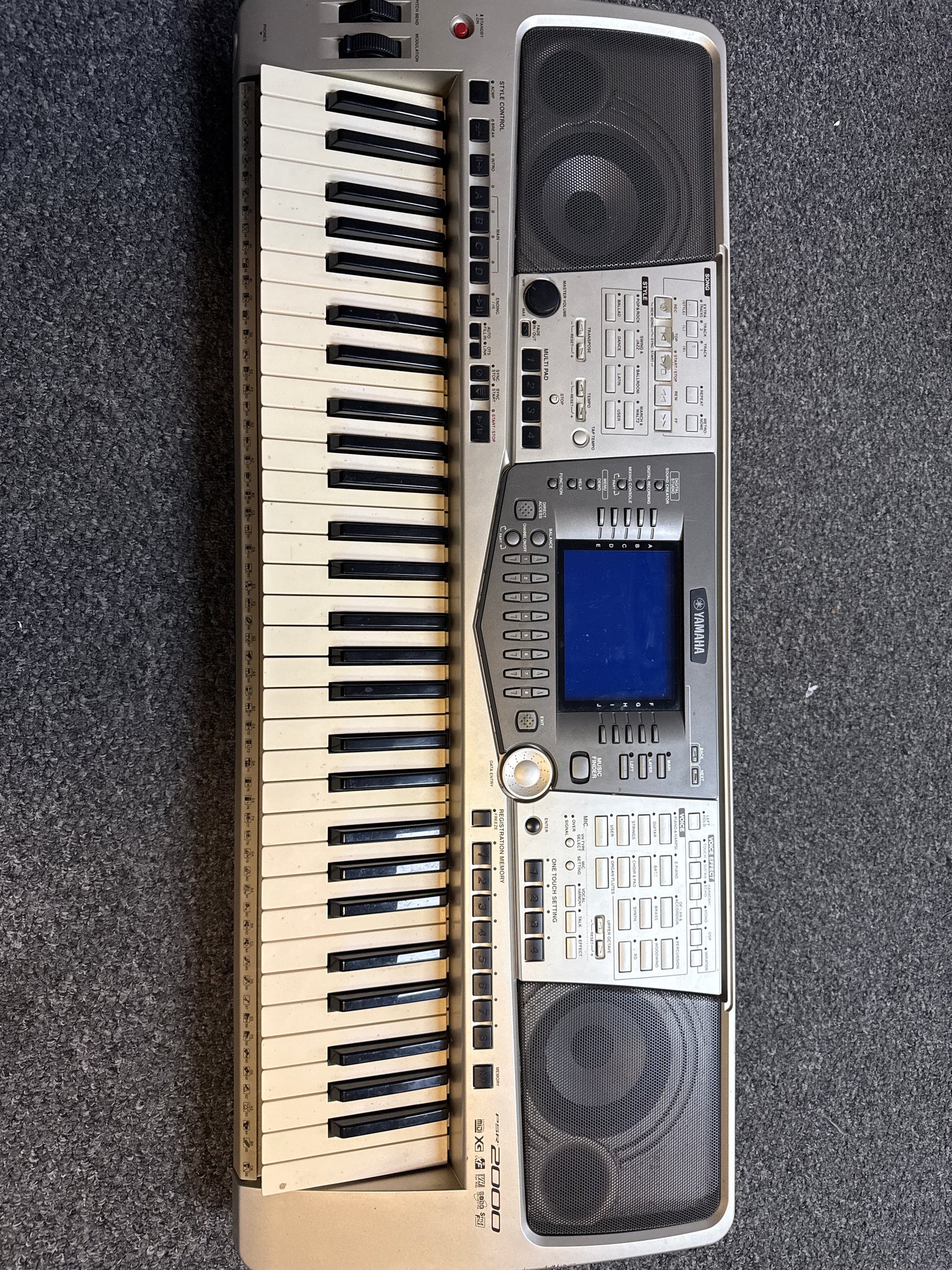 Yamaha PSR2000 Keyboard