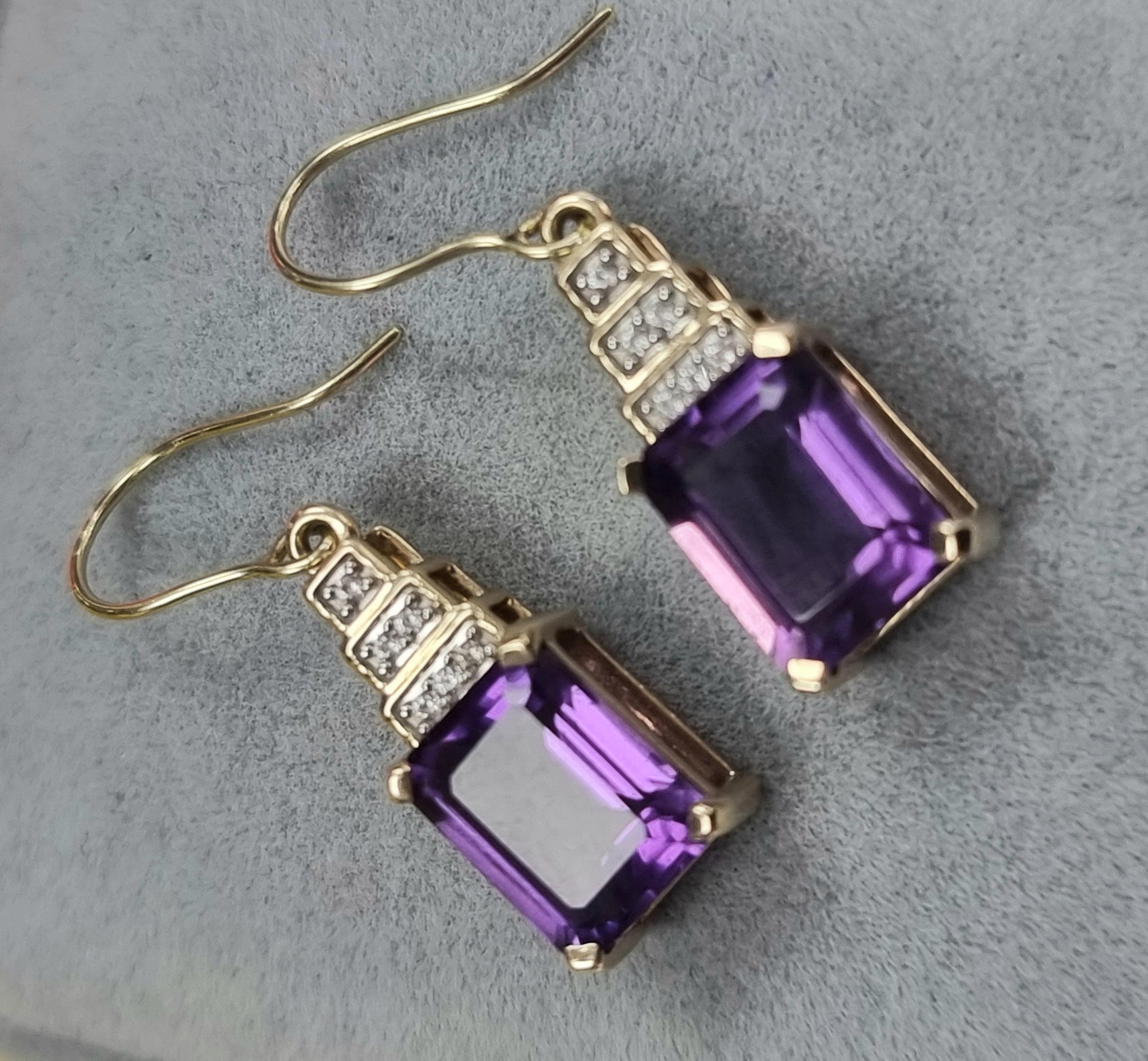 9ct Gold Earrings