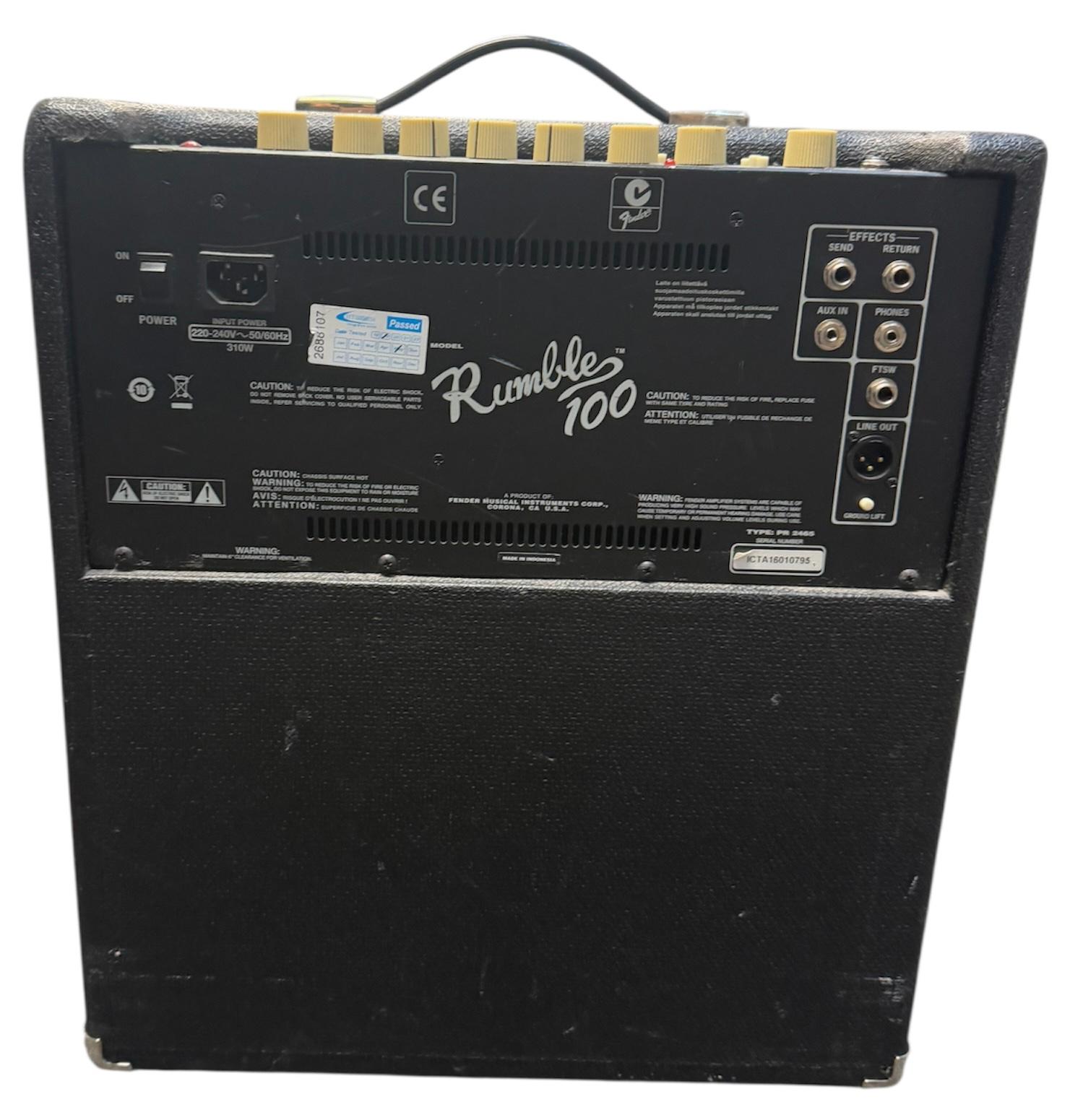 Fender - Rumble 100 V3 Bass Combo