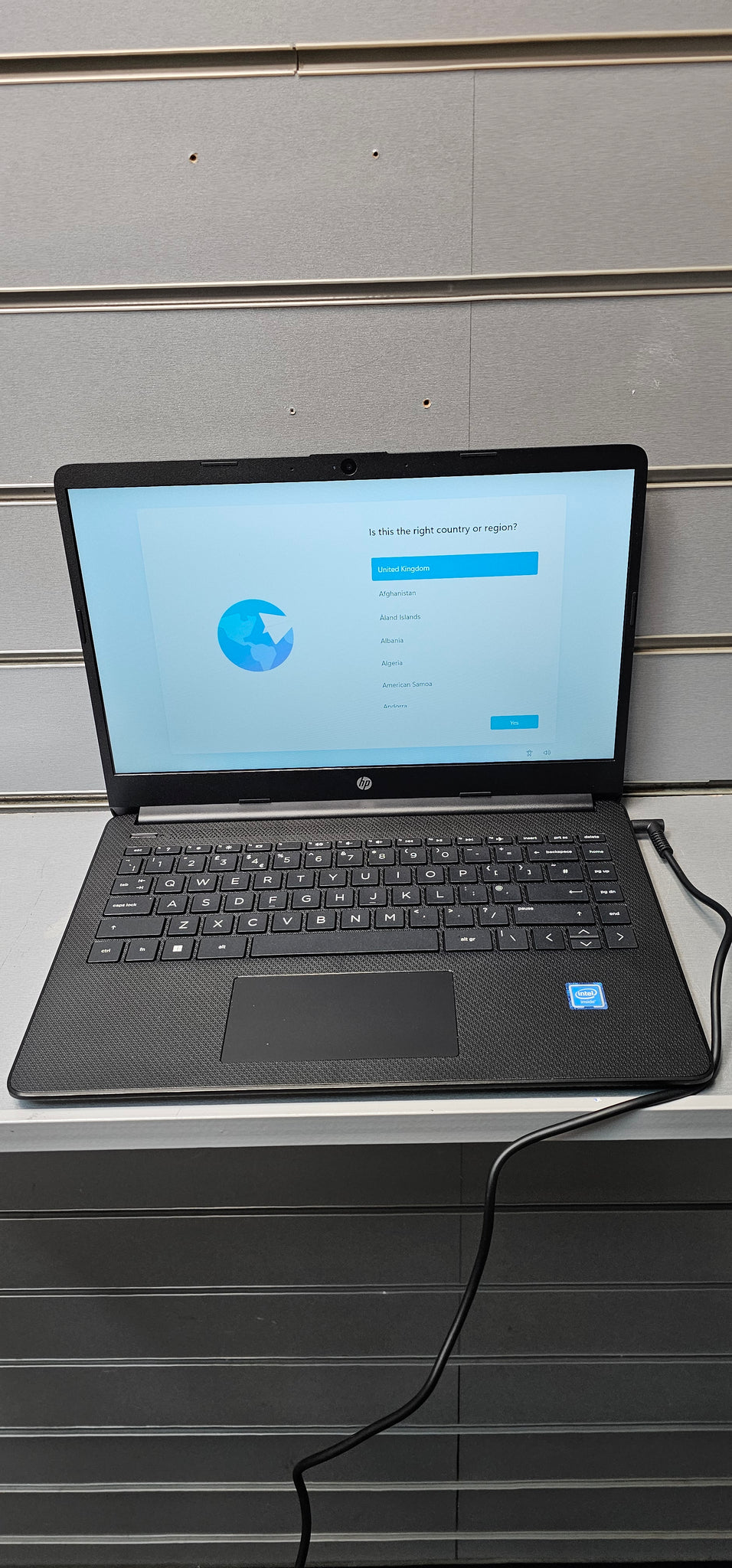 HP Stream 14s