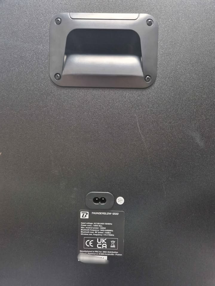 Thunder glow-1200 active speaker 1000w with LED lights & Bluetooth black **COLLECTION ONLY**