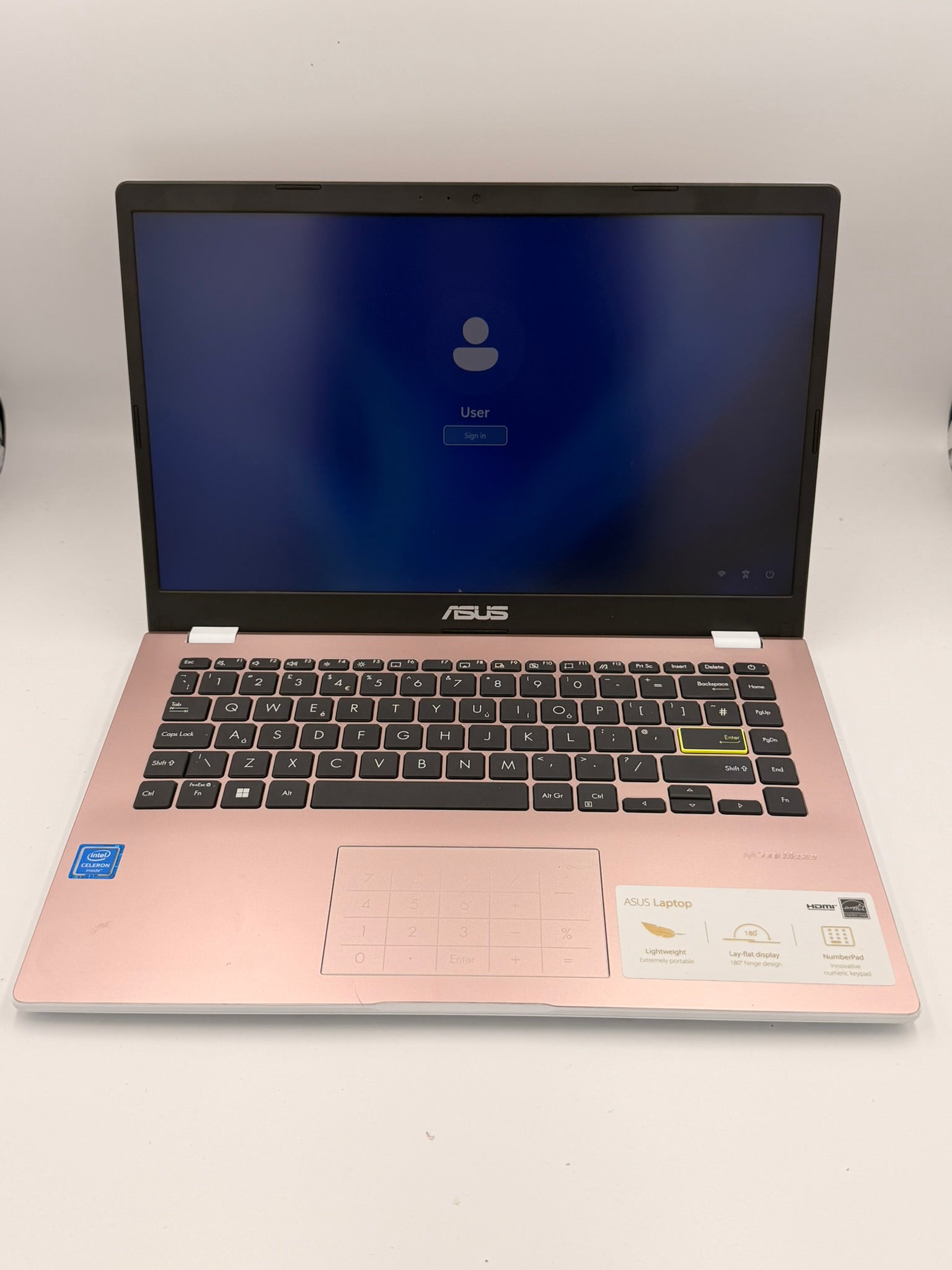 *Asus E410M/N4020/4GB Ram/64GB SSD/14"/Windows 11