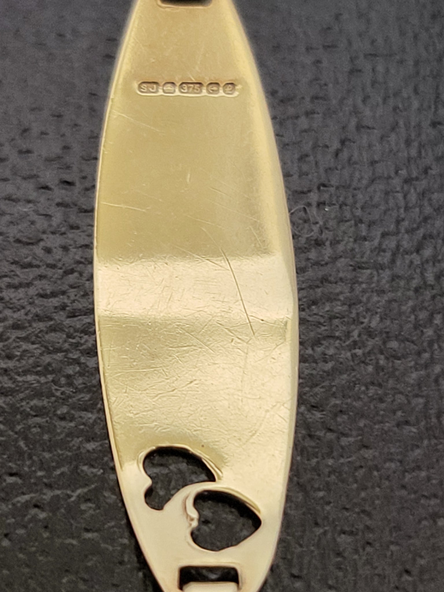 9ct Yellow Gold Delicate ID Bracelet with Heart Feature - 7.5" - 1.39G