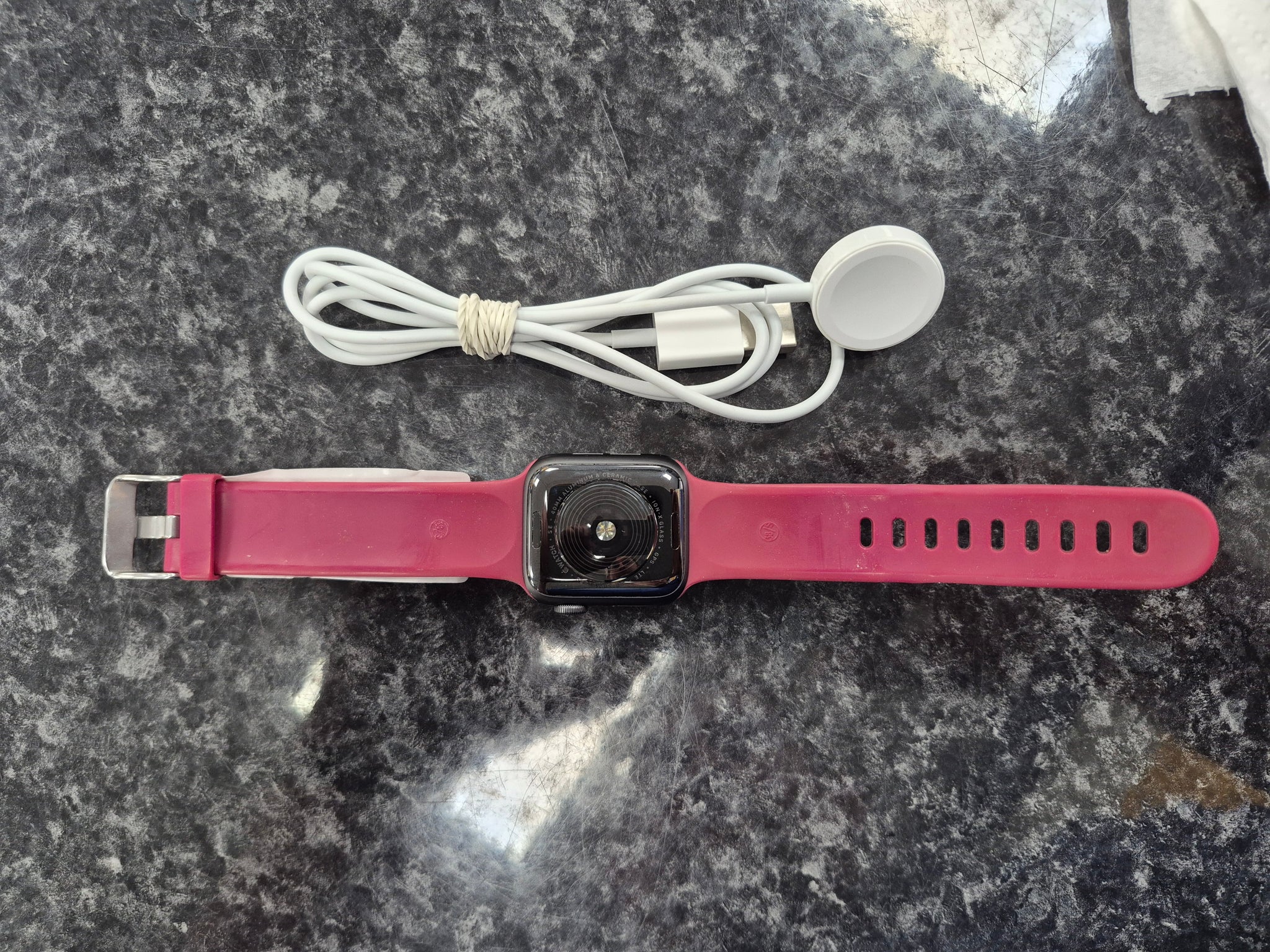 Apple Watch SE (2nd Gen) 32Gb LTE Wi-Fi 40mm