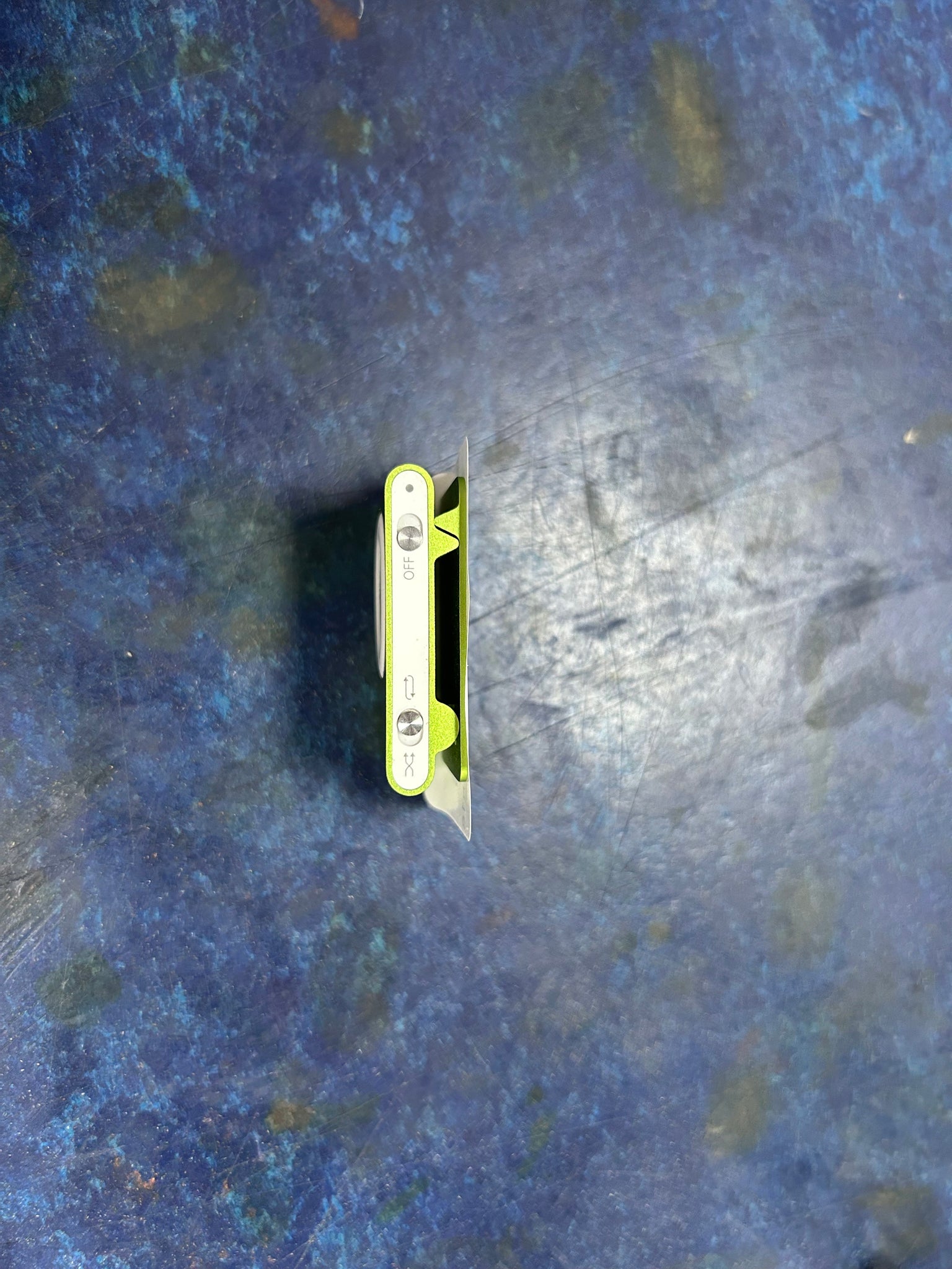 Apple iPod Shuffle 2nd Generation 1GB - Green