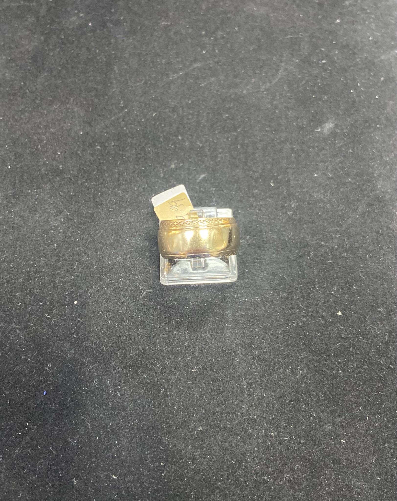 9ct Gold Wedding Ring (Size Q) 7.2g