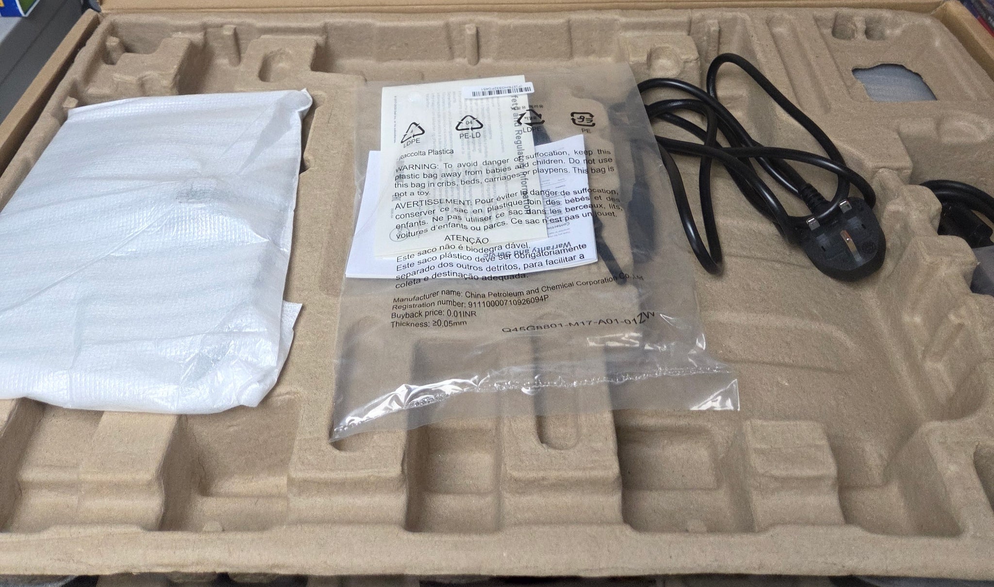 Dell P2422HE 23.8" Full HD USB-C Monitor Boxed Like New