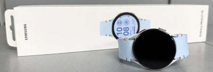 Samsung Galaxy Watch FE Bluetooth 40mm Smart Watch - Blue ** Boxed **
