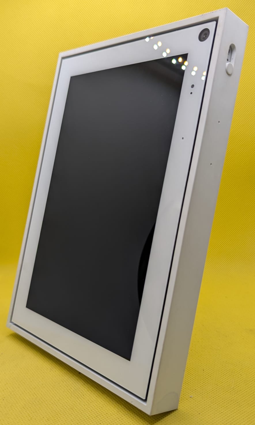 ***SALE***Facebook Portal Mini 8" Video Calling Screen White