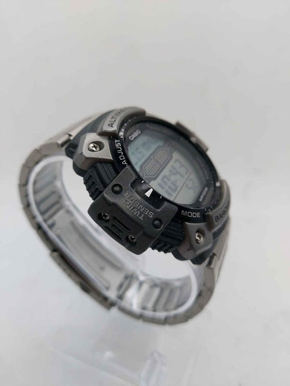 Casio SGW-300H Digital Altimeter Twin Sensor Sports Quartz Watch - Steel Bracelet - Unboxed