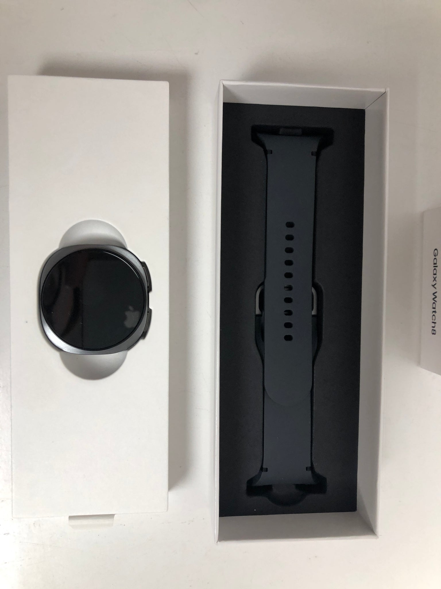 Samsung Galaxy Watch8 with Bixby - Graphite, 40 mm