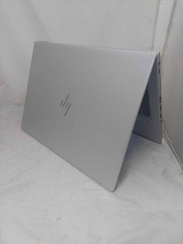 HP 735 G6, Ryzen 7 3700U, 8GB RAM, 256GB SSD, 13" Screen, 73% Battery Health, Windows 10 Laptop Unboxed