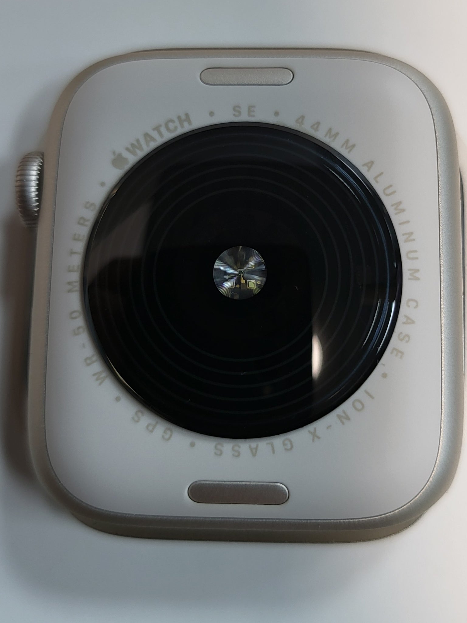 Apple Watch SE 2nd Gen , GPS, Starlight Aluminium, 44mm,with Lake Green Sport Loop