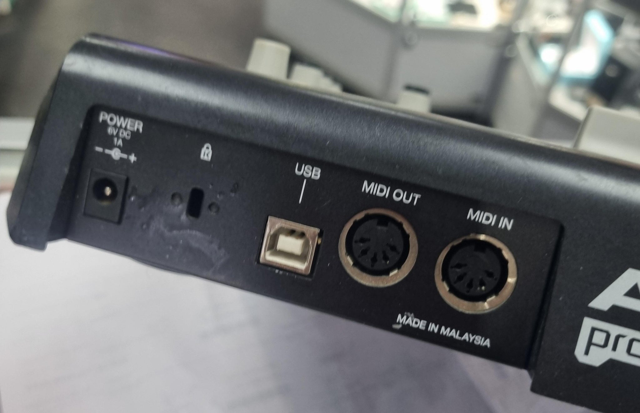 Akai - MPD26 USB Midi Performance Pad Controller