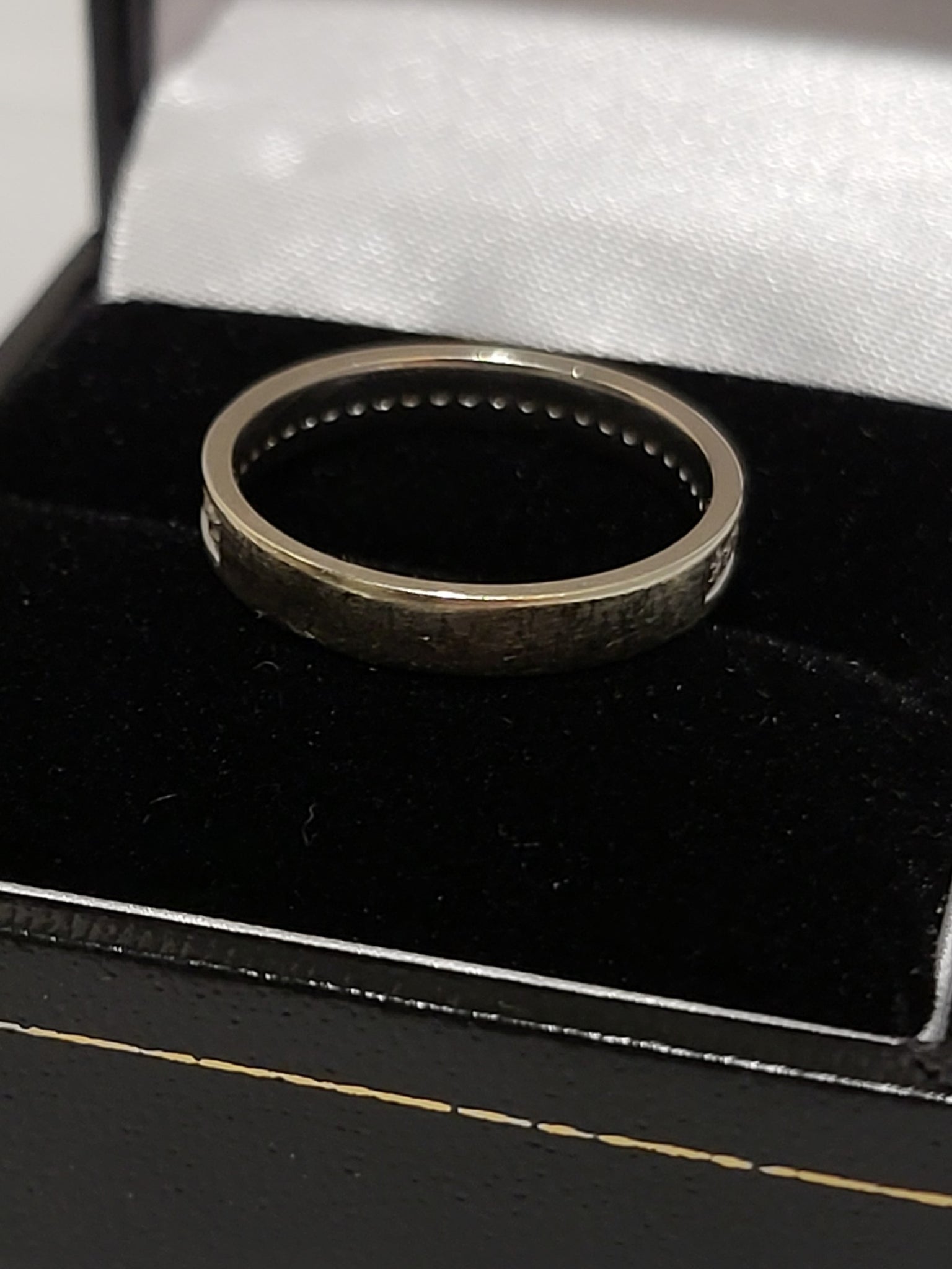 9ct White Gold Half Eternity Ring with Clear Stones - Size L - 2.1g