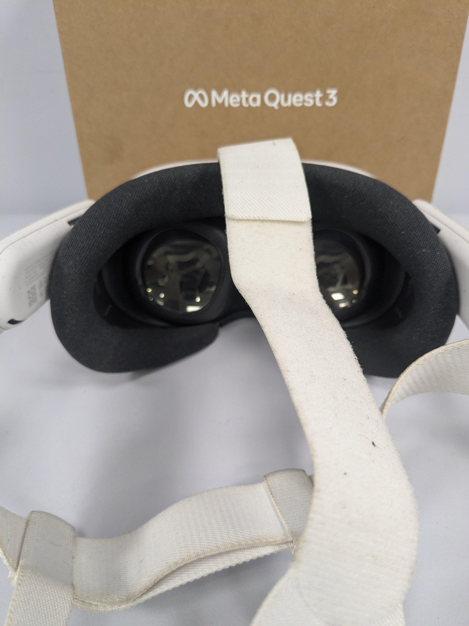 Meta Quest 3 All-in-One Mixed Reality Headset, 128GB