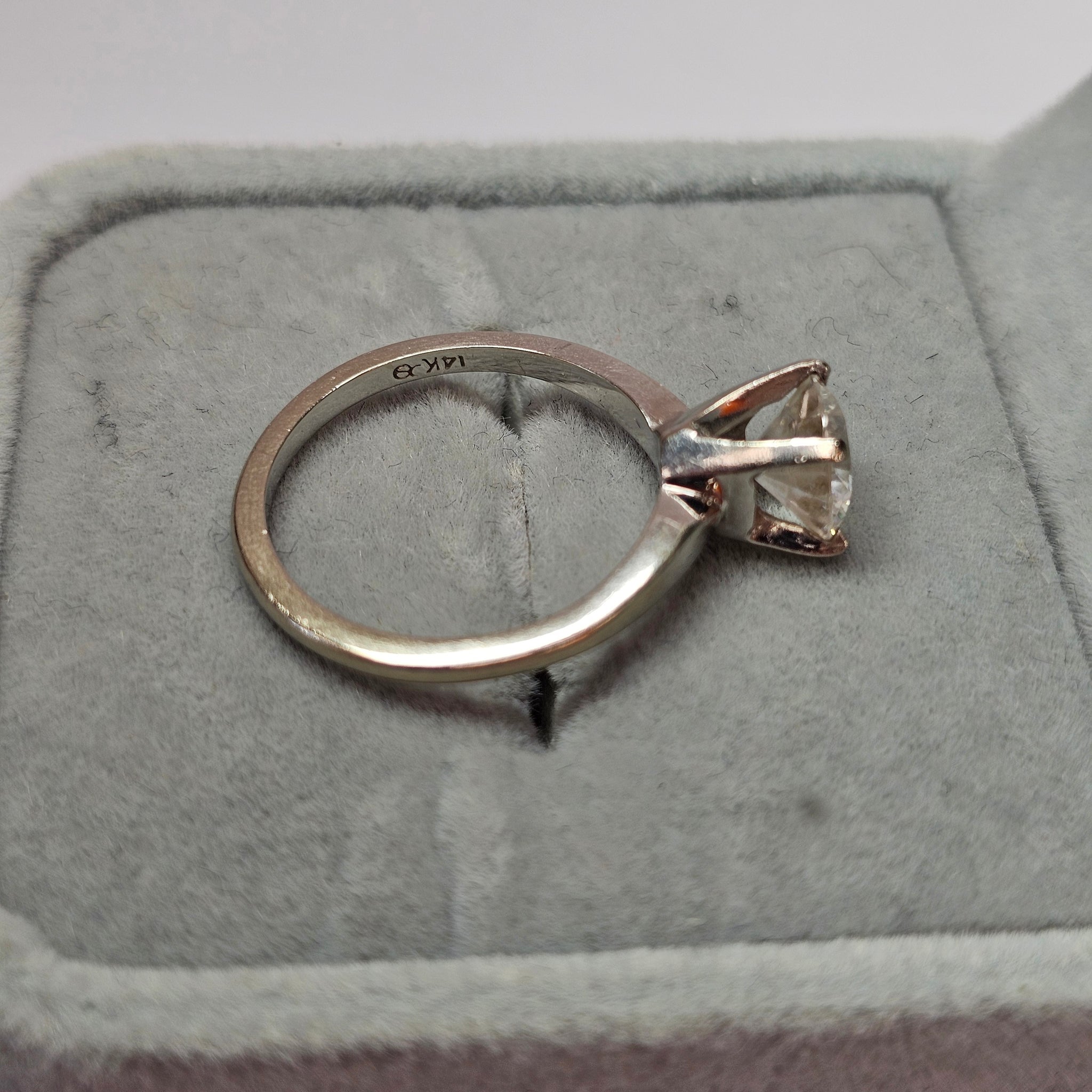 14ct White Gold Solitaire Ring with CZ Stone Size L