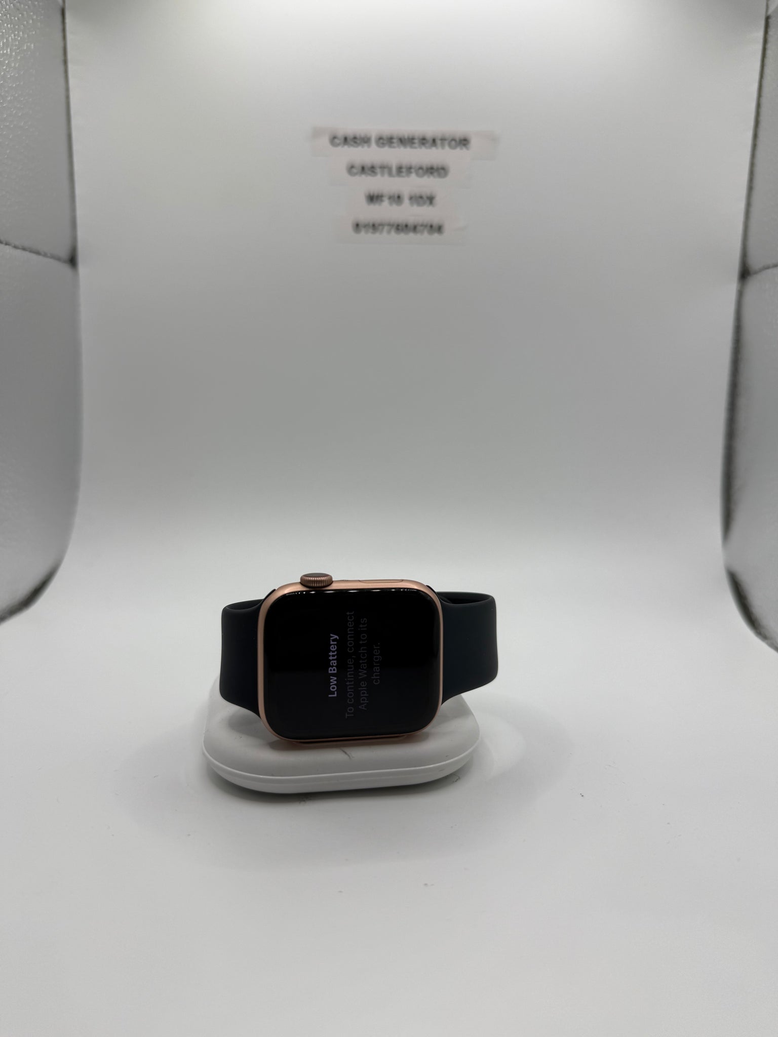 Apple Watch SE 44MM - Rose Gold